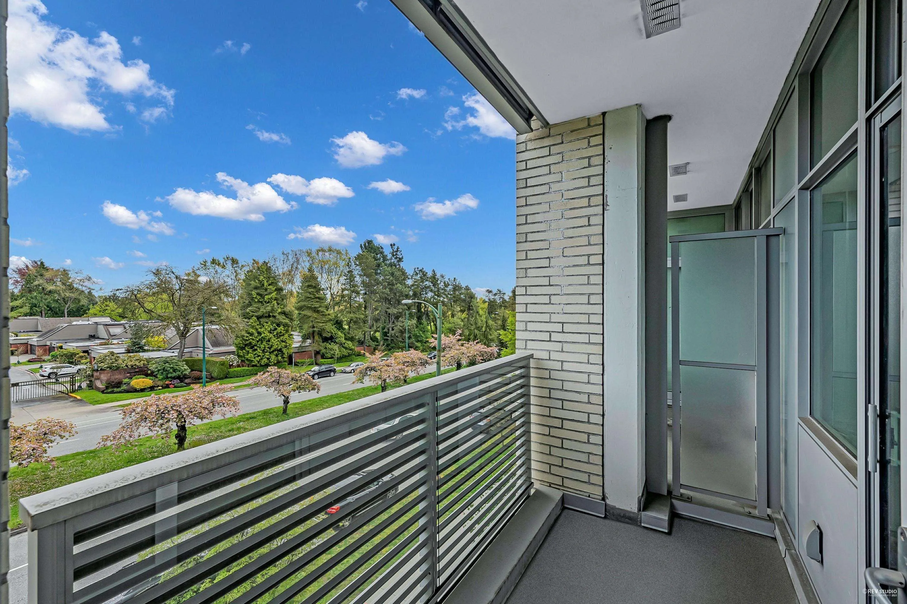 3xx 6733 Cambie Street