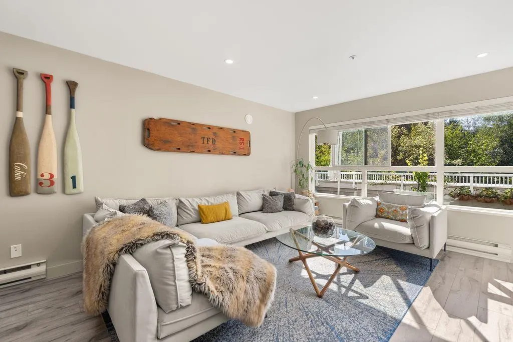 201 9688 148 Street