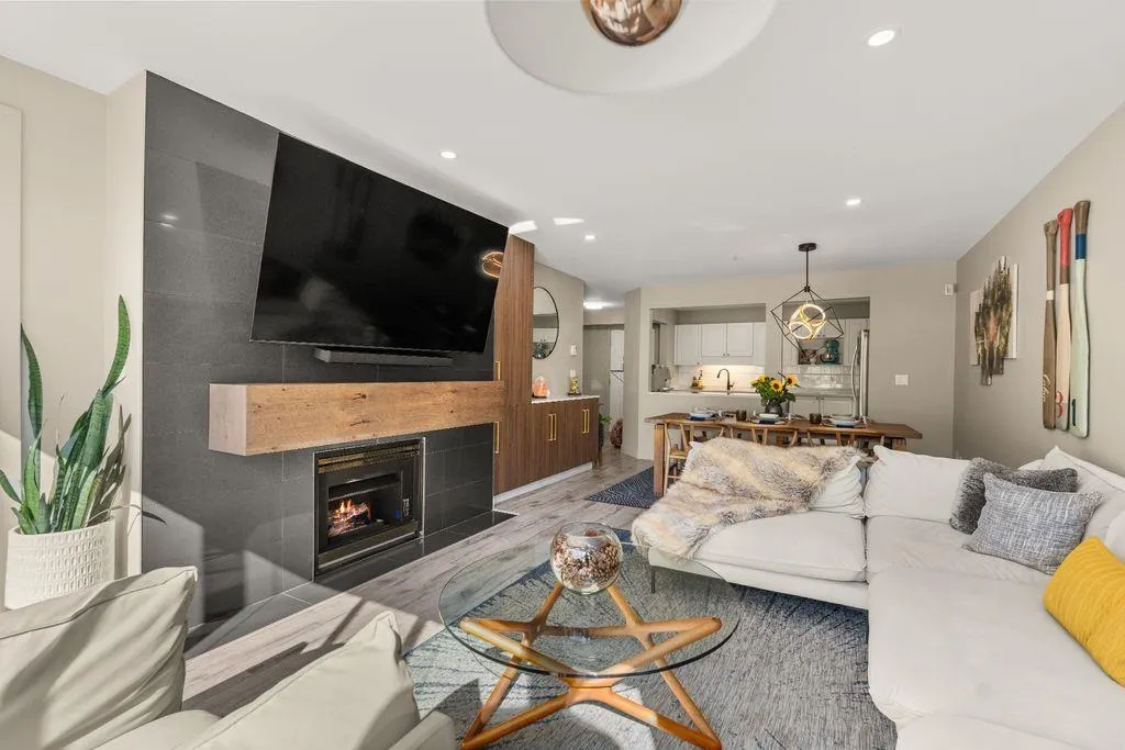 201 9688 148 Street