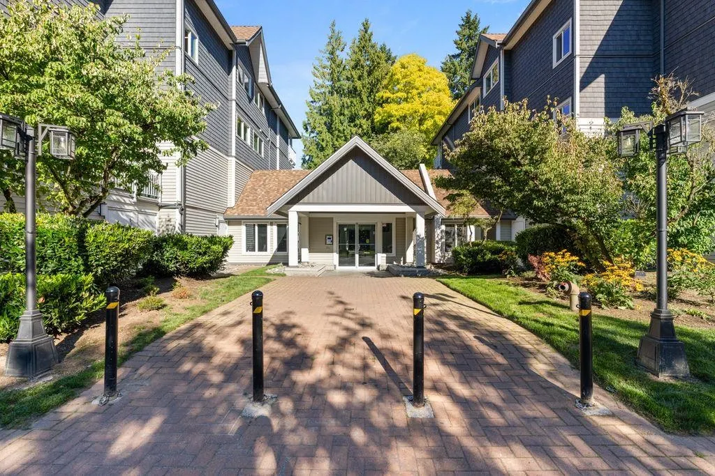 201 9688 148 Street