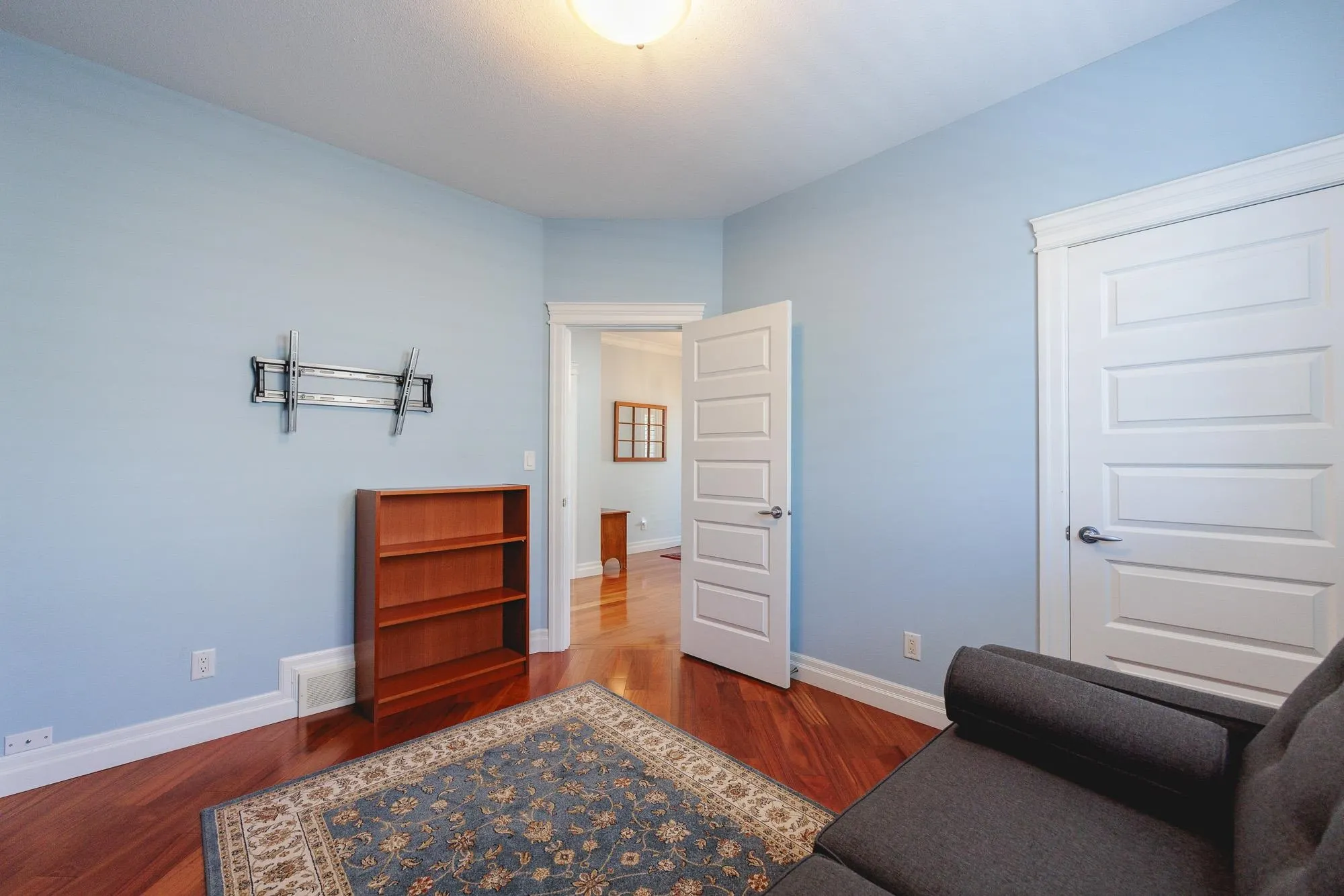 33 14550 Morris Valley Road