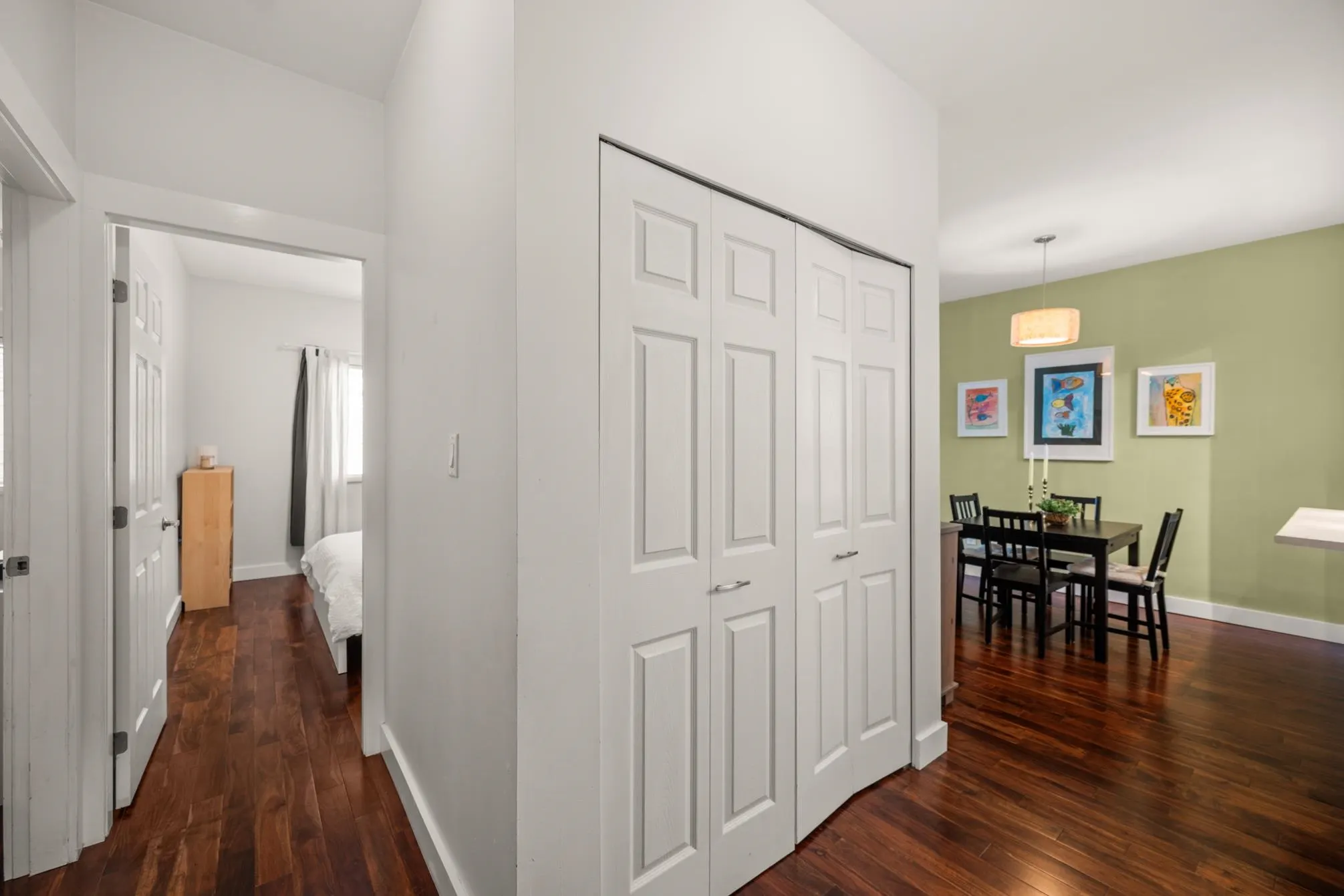 301 1533 Best Street