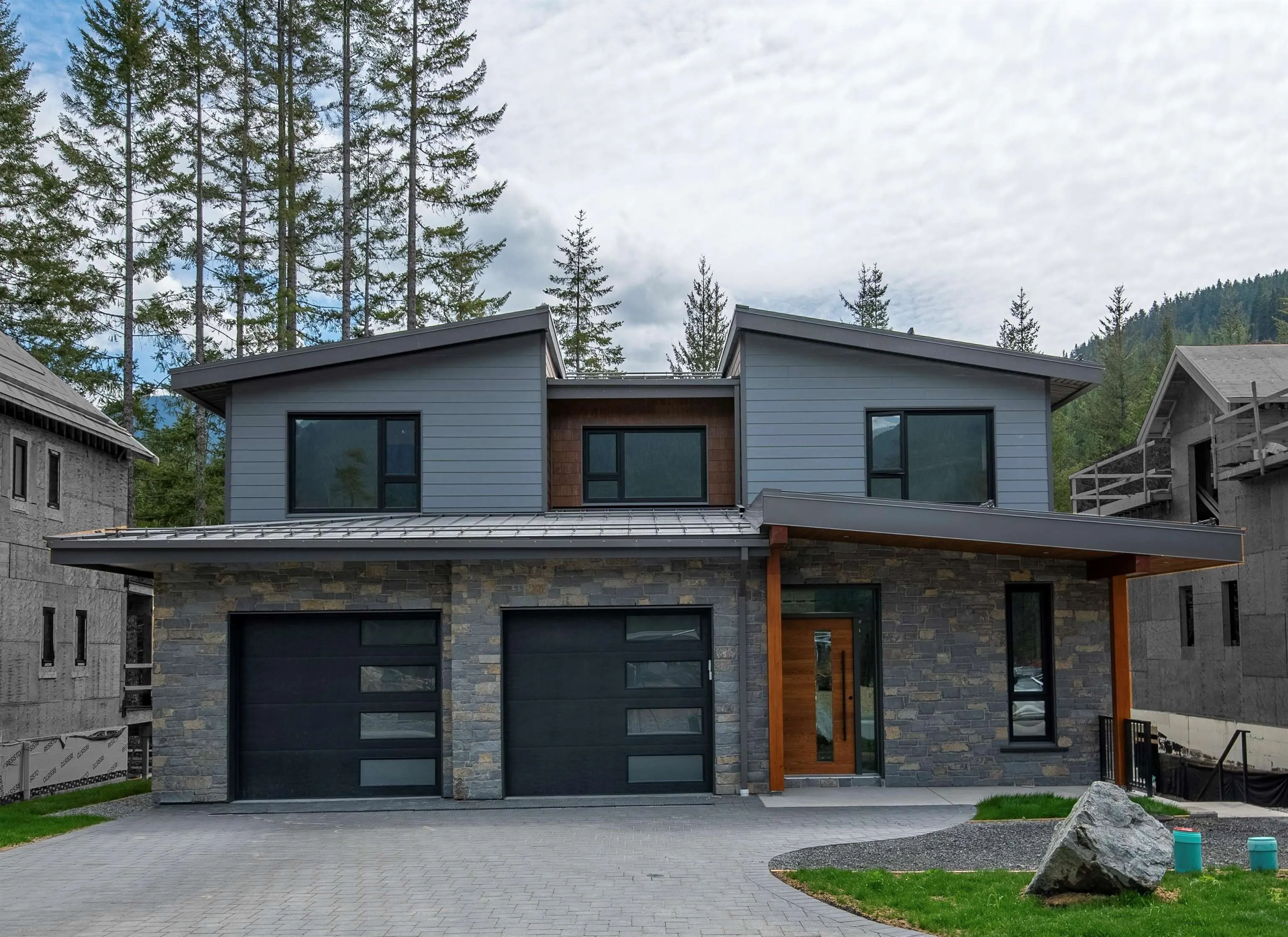 1710 River Run Place