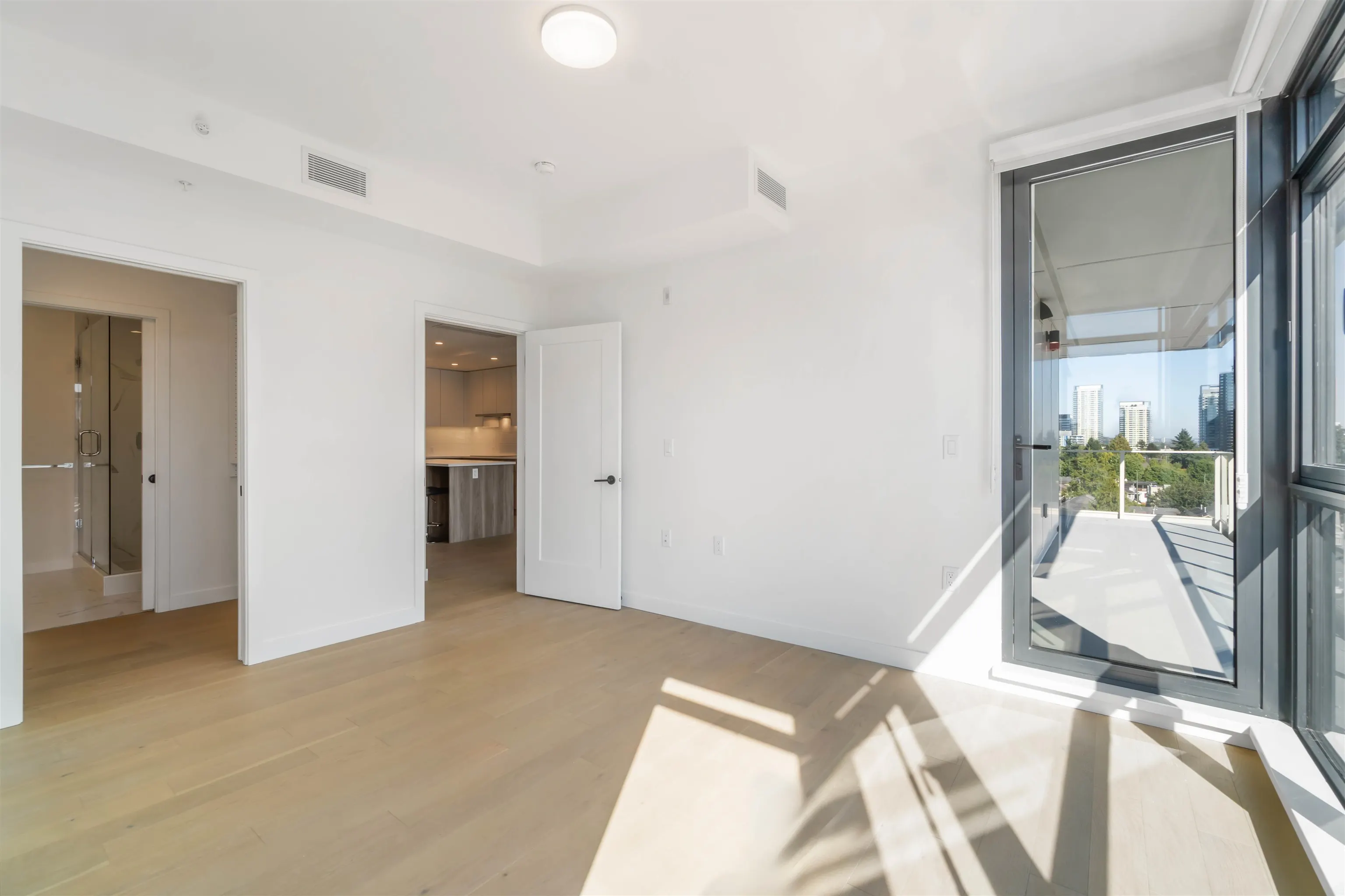 602 8398 Oak