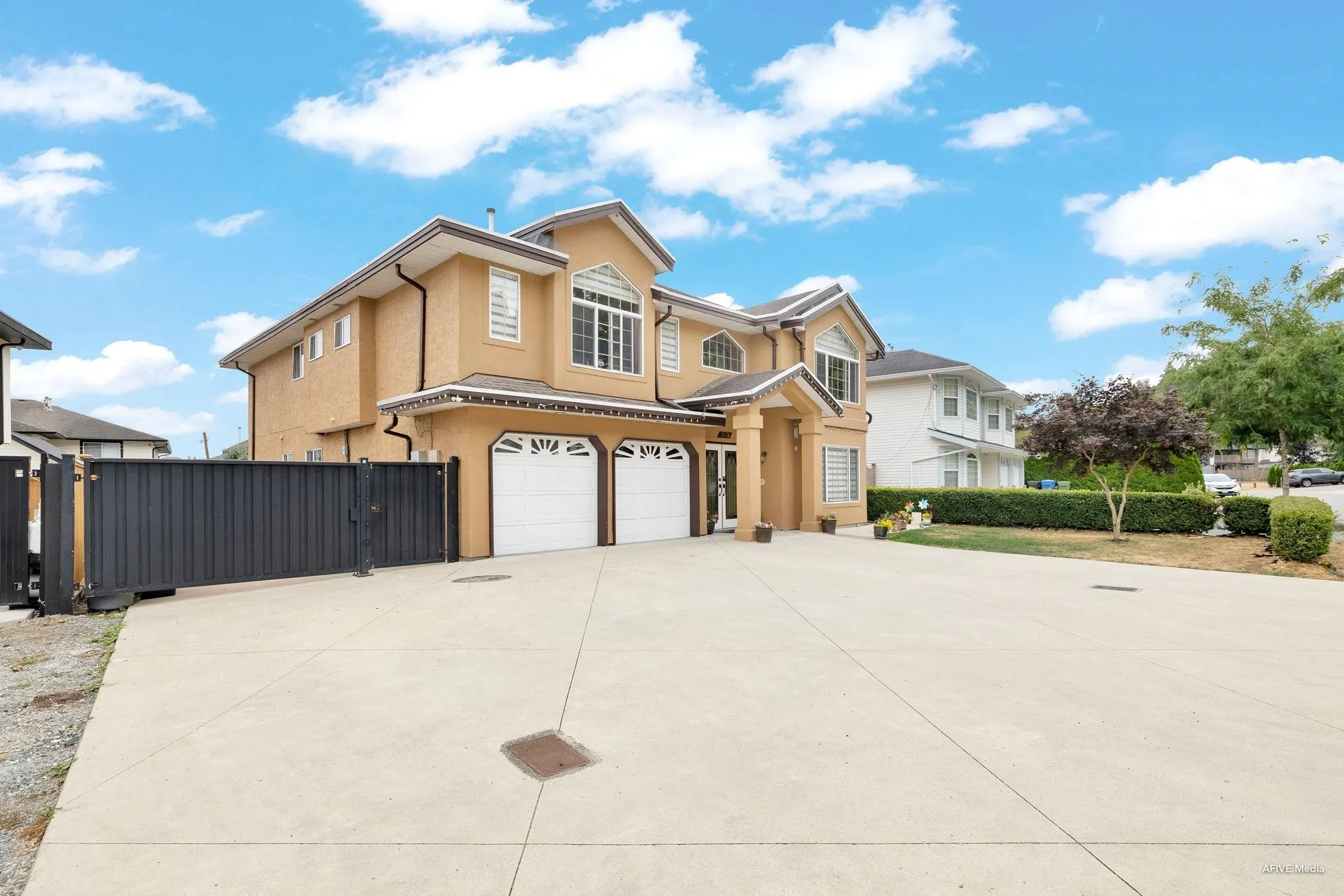 3528 Galiano Drive