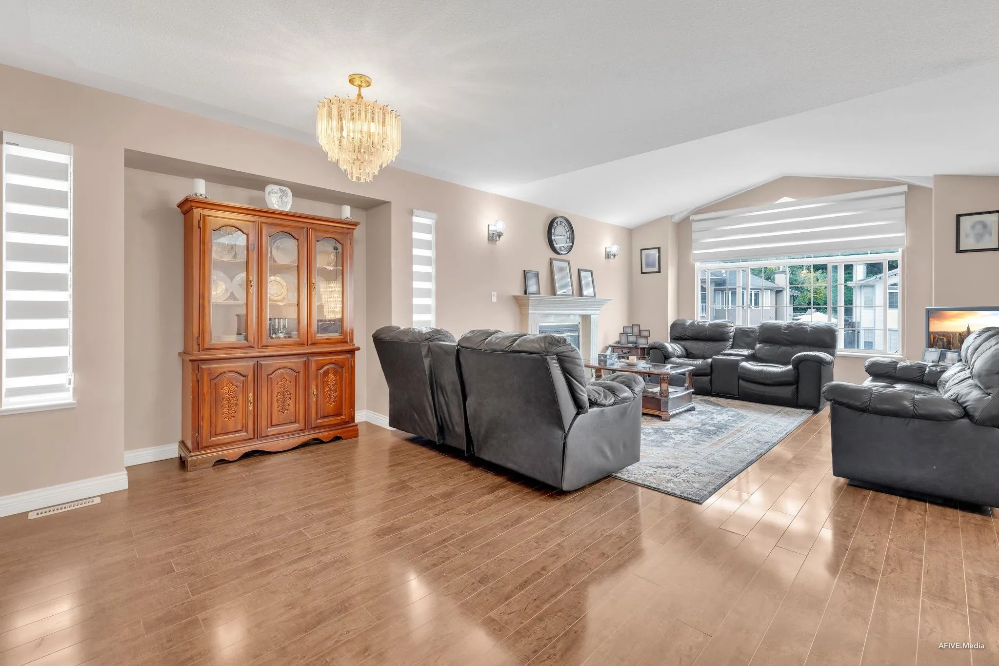 3528 Galiano Drive