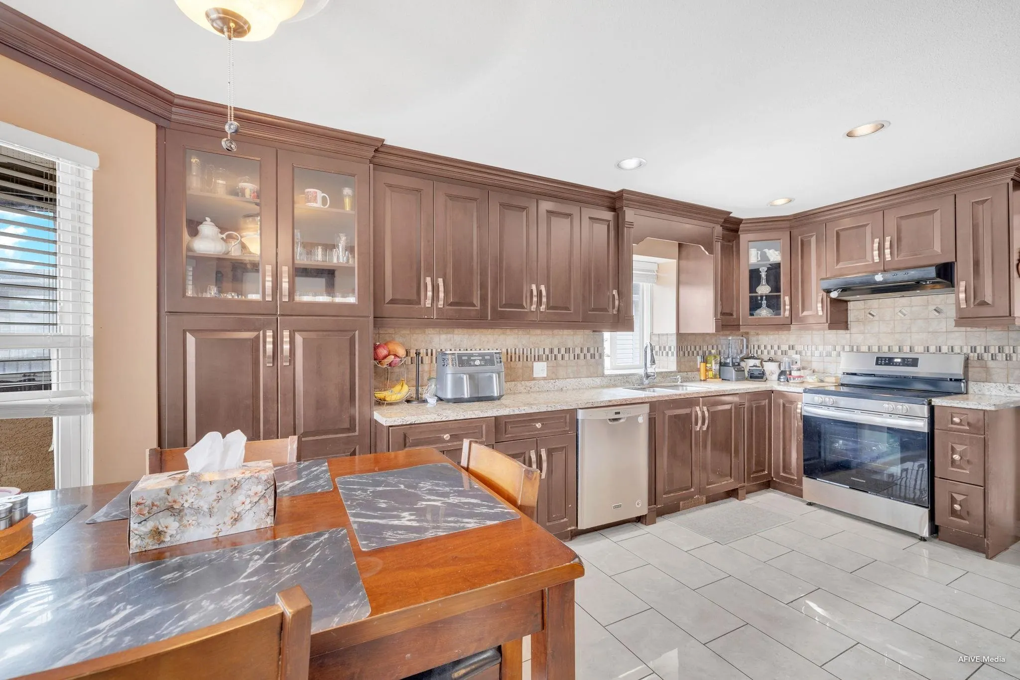 3528 Galiano Drive