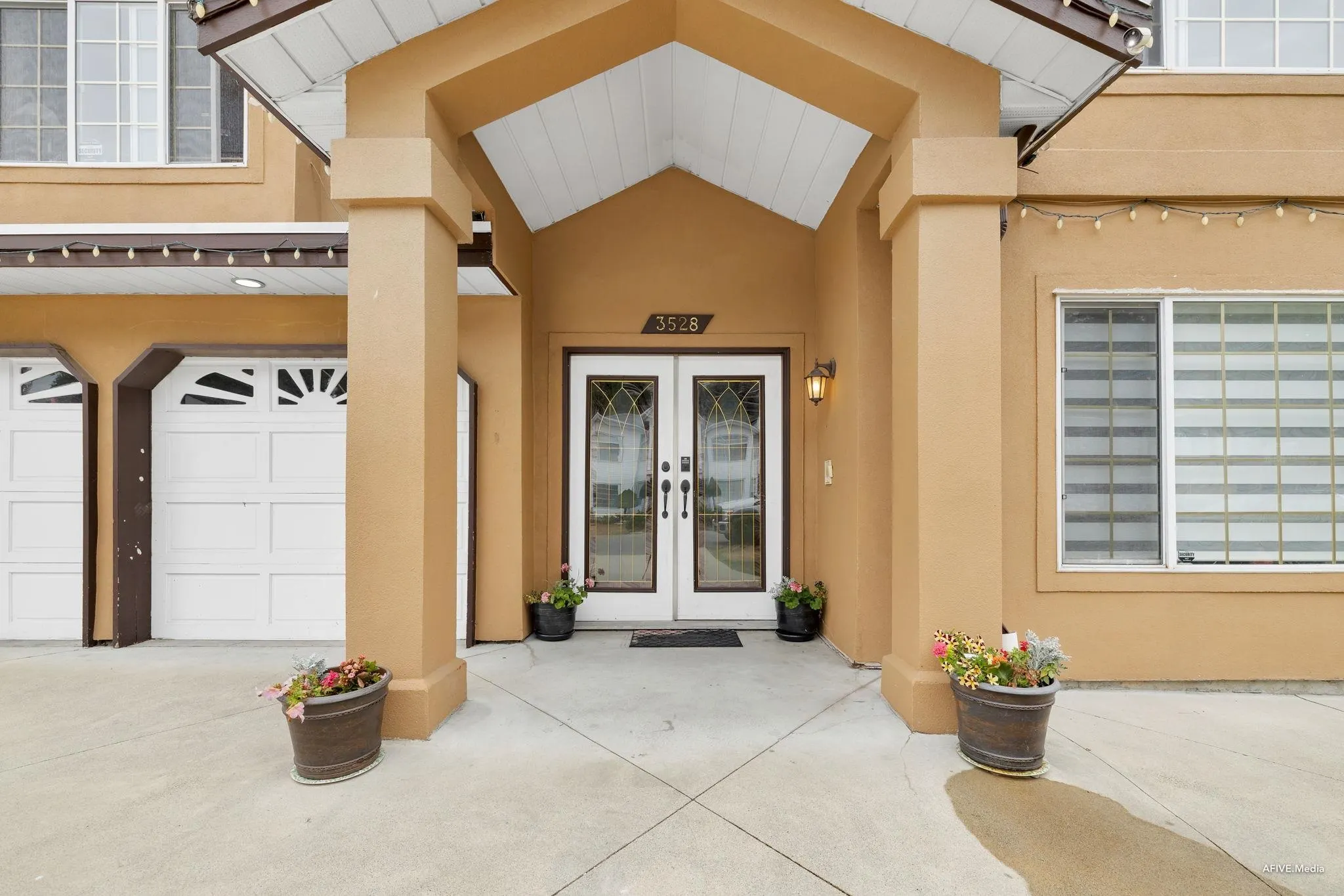 3528 Galiano Drive