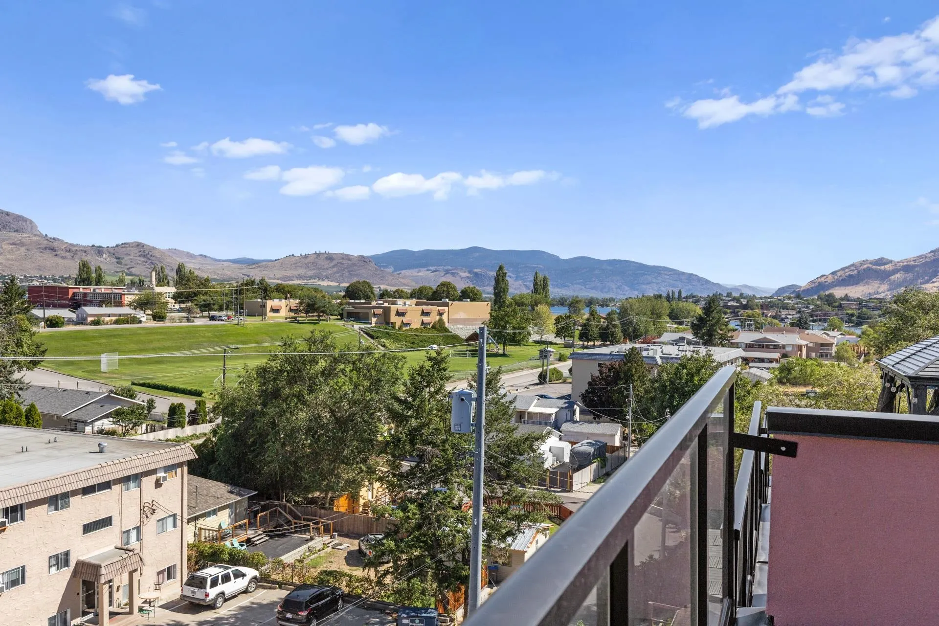 3 18 Loon Crescent