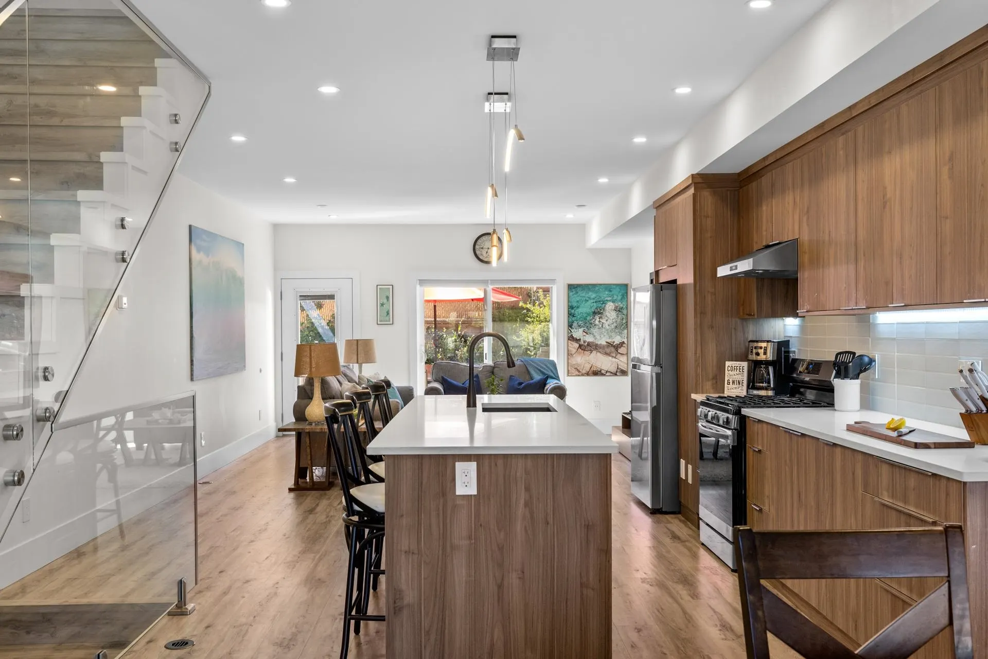 3 18 Loon Crescent
