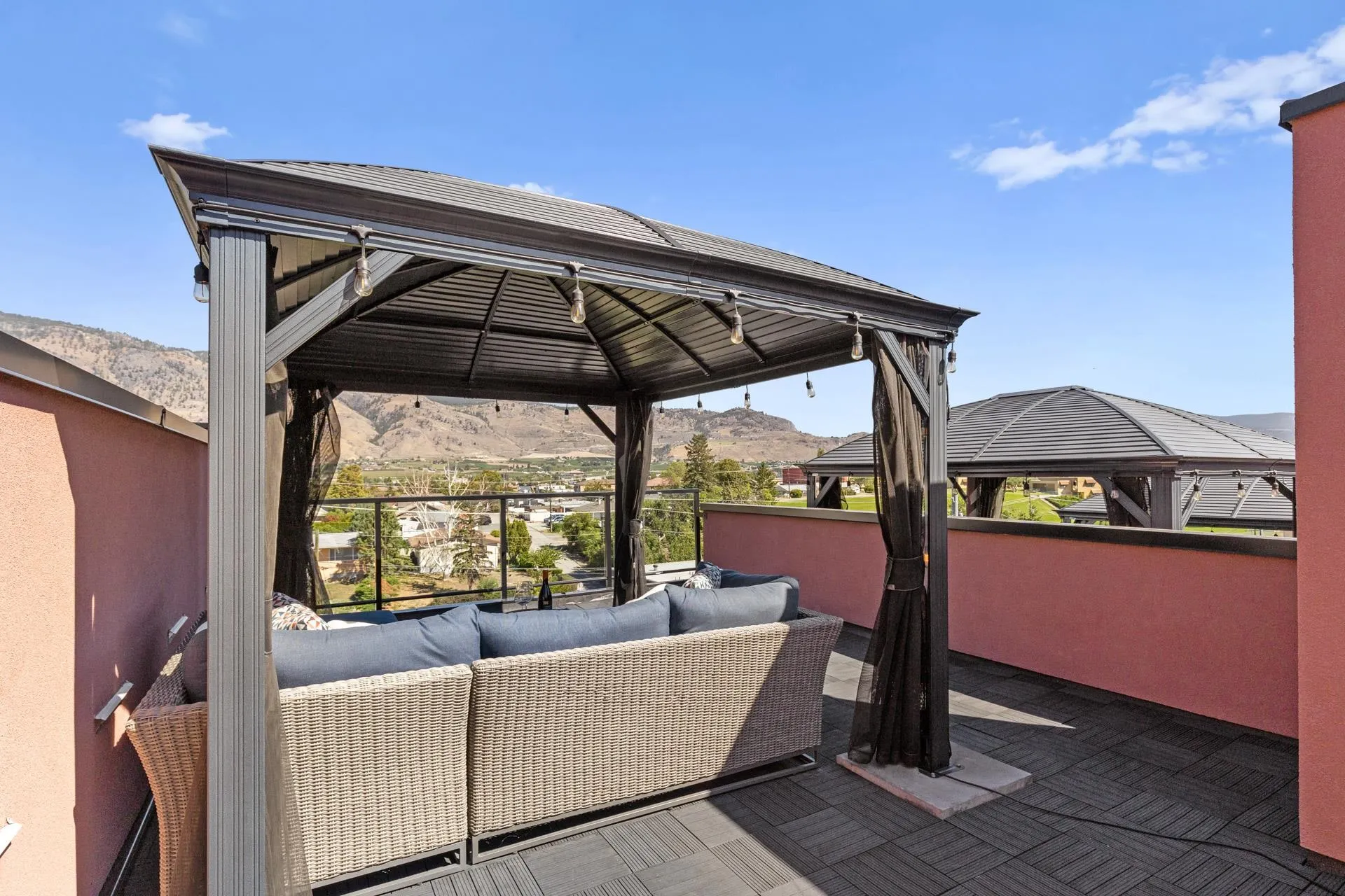3 18 Loon Crescent