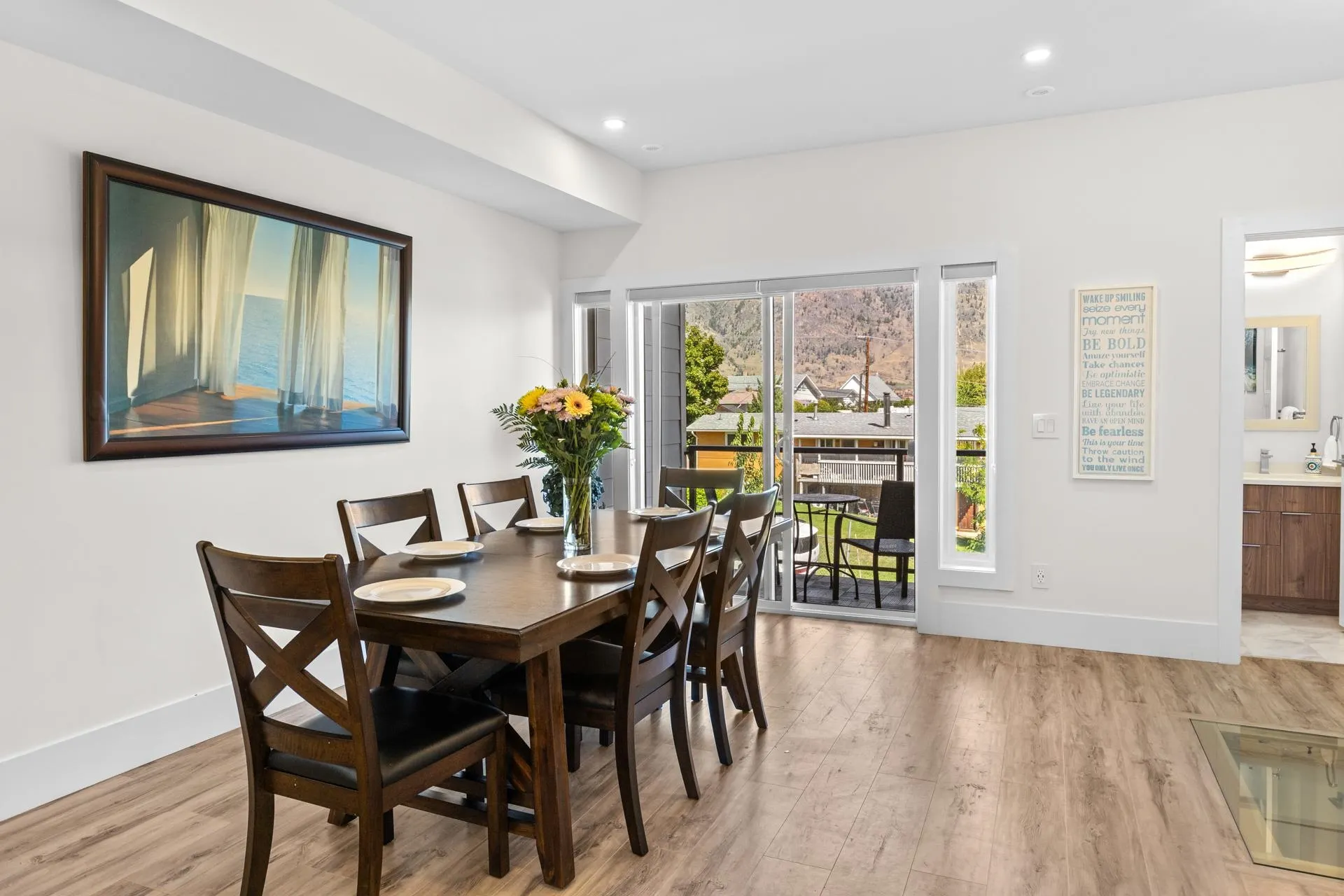 3 18 Loon Crescent