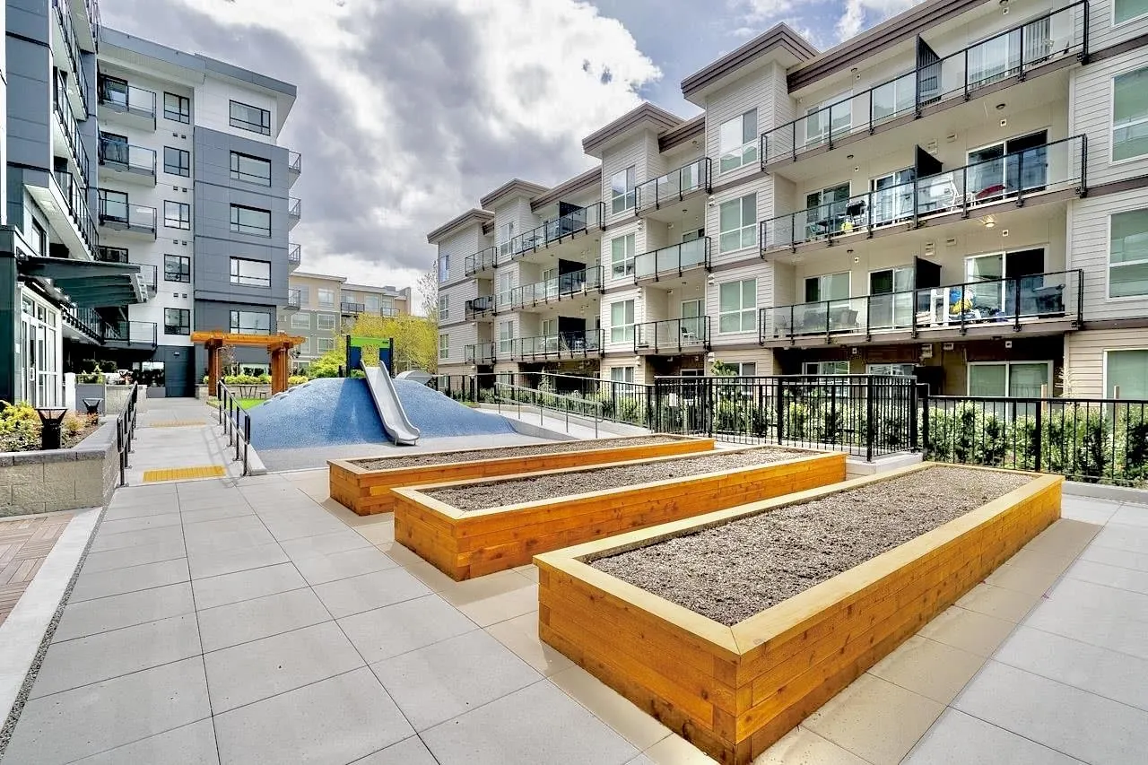 309 10777 138 Street