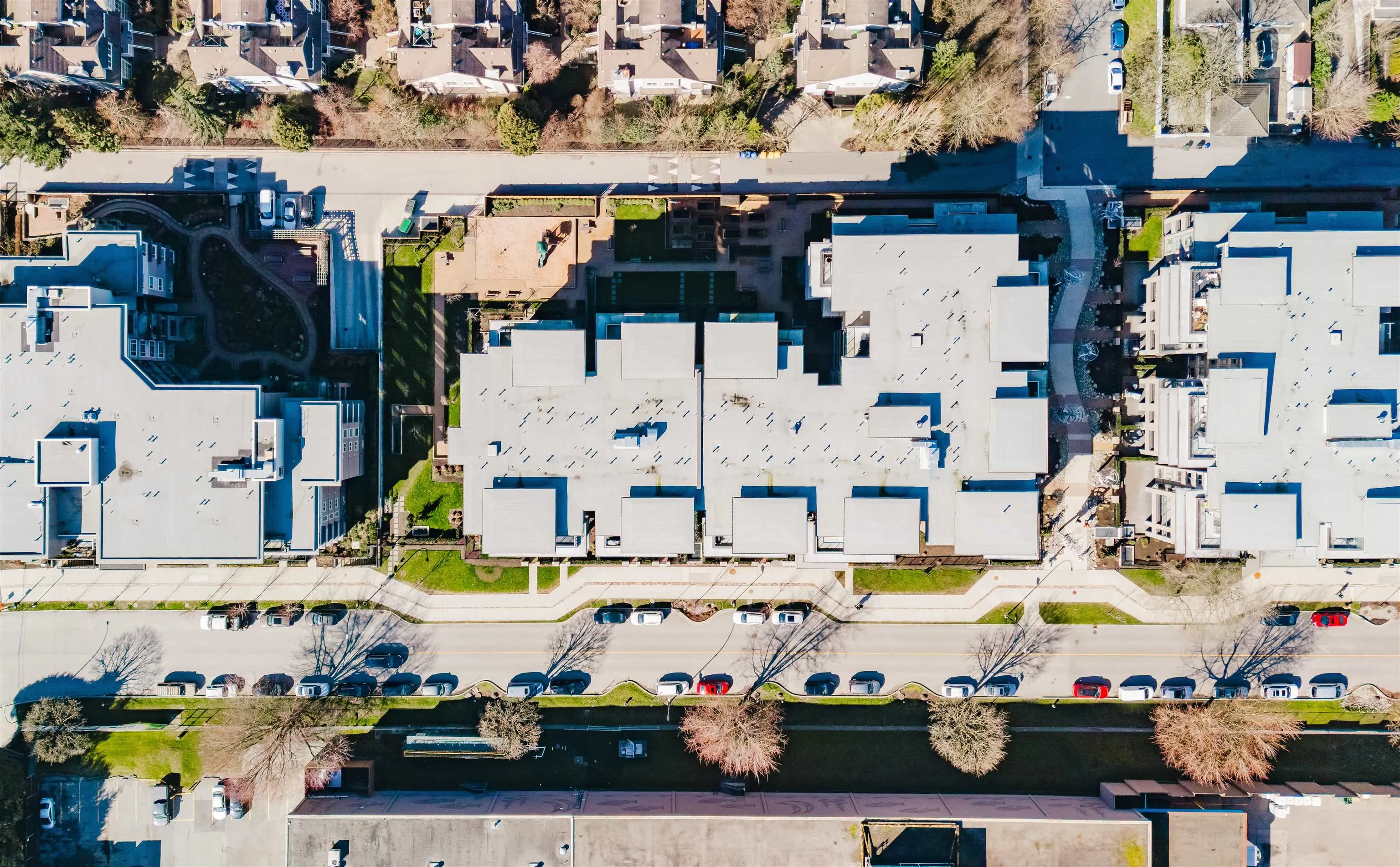 320 7133 14th Avenue