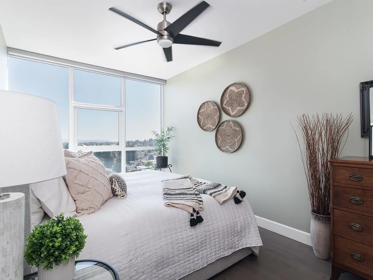 1506 2180 Gladwin Road