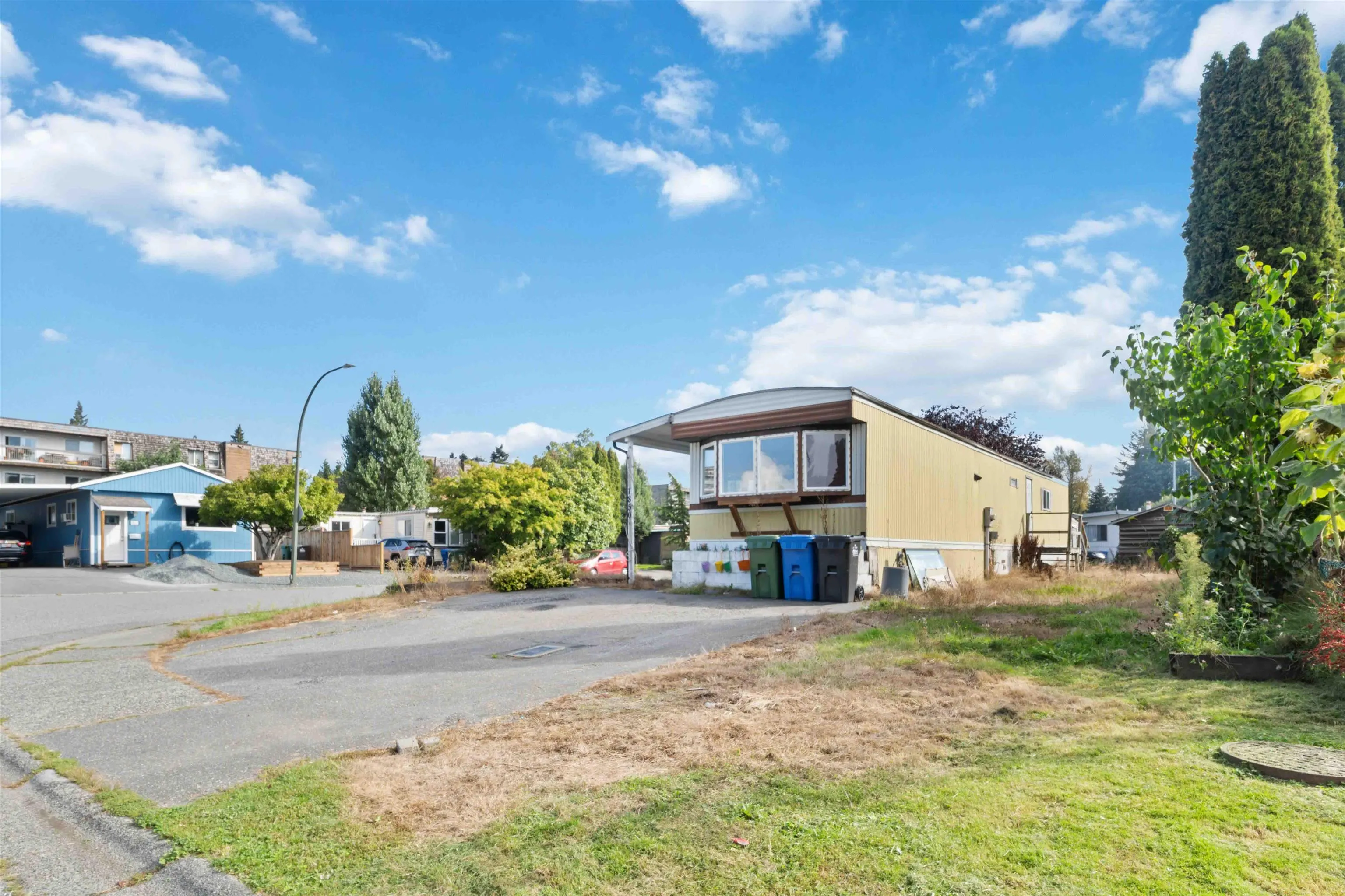 1850 Shore Crescent