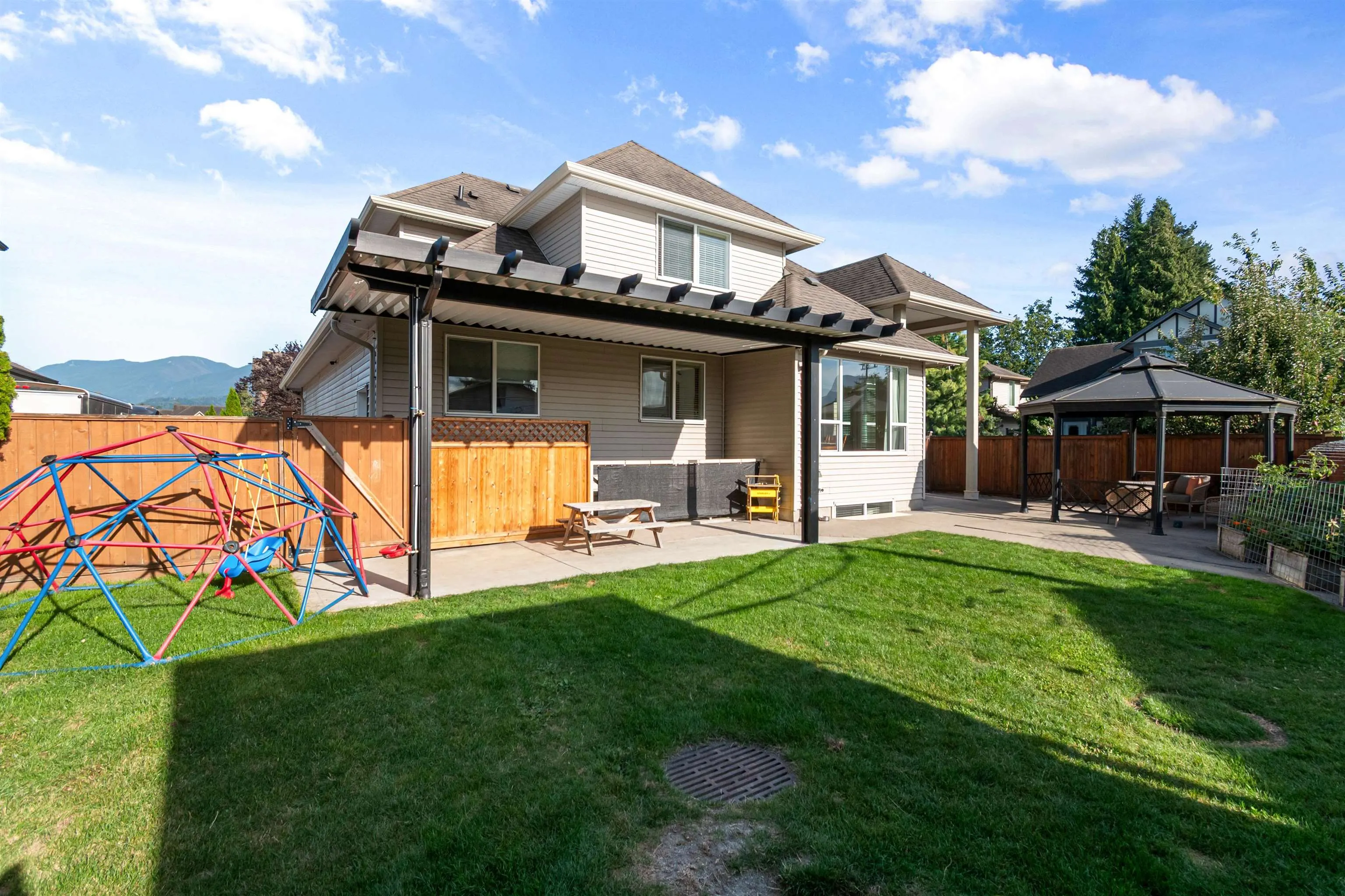 45748 Safflower Crescent