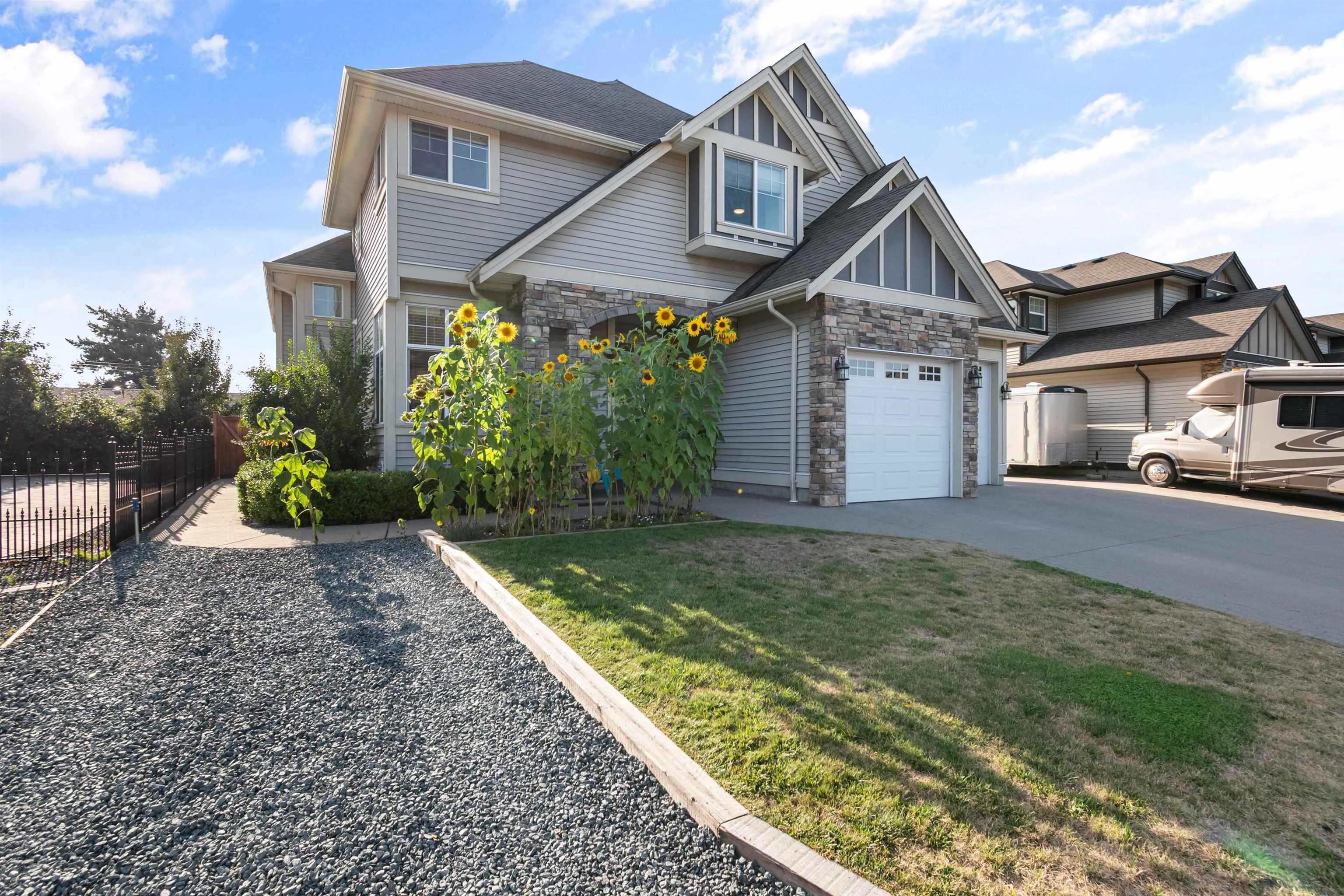 45748 Safflower Crescent