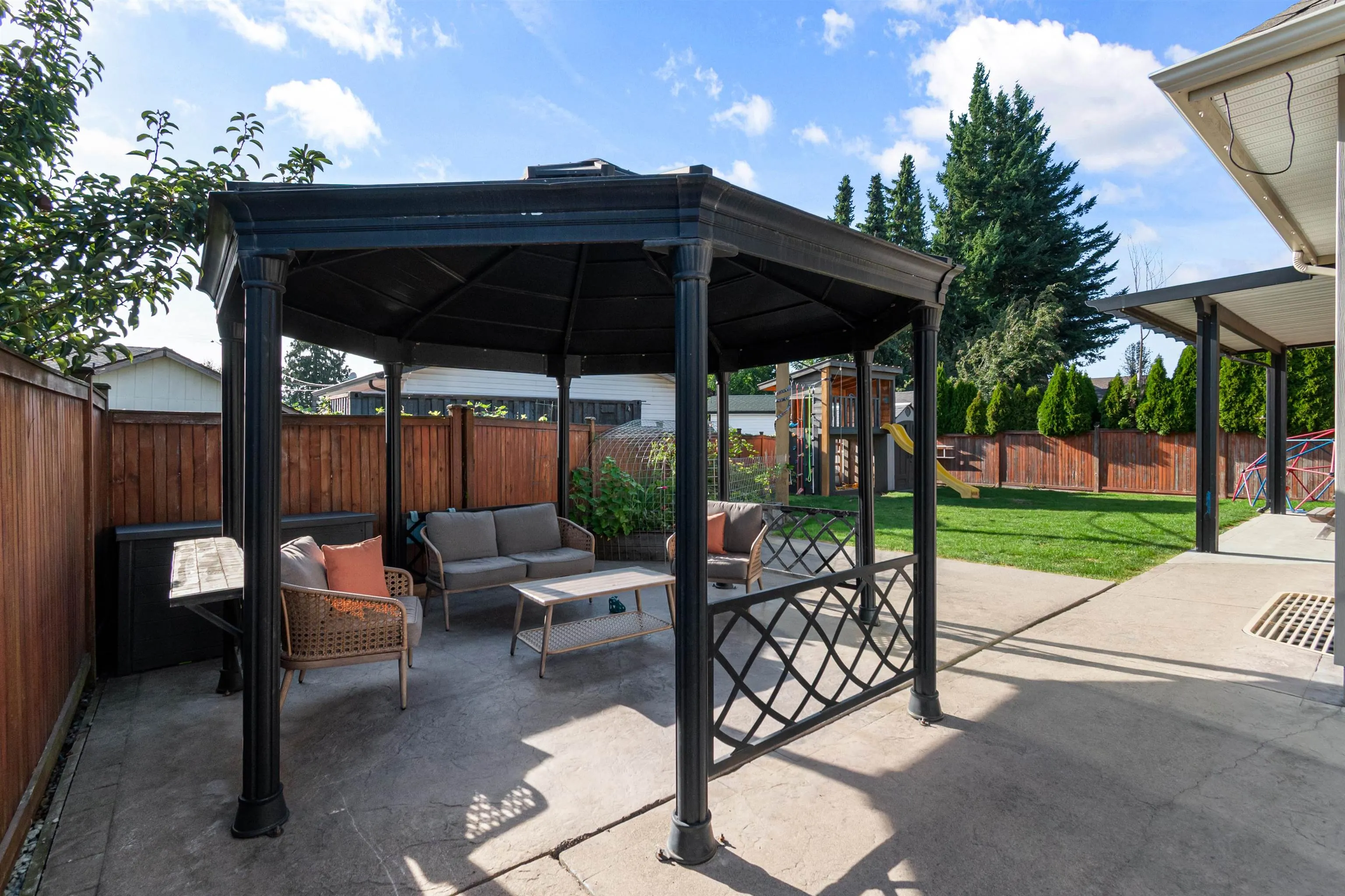 45748 Safflower Crescent