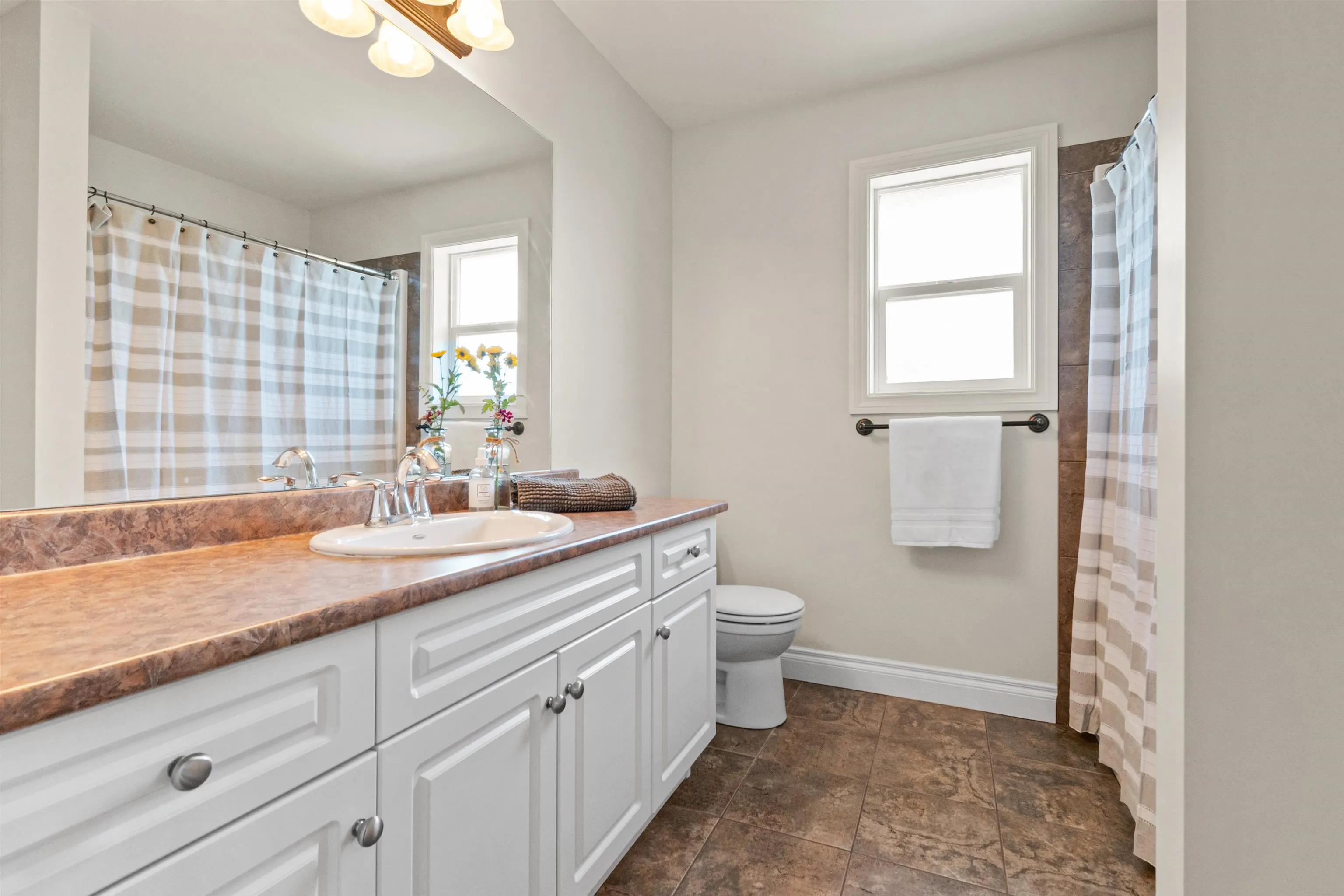 45748 Safflower Crescent