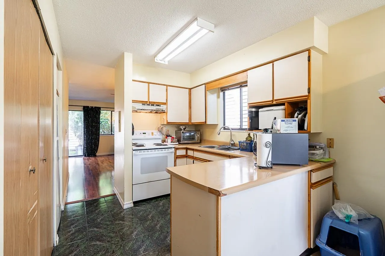 9 10111 Gilbert Road