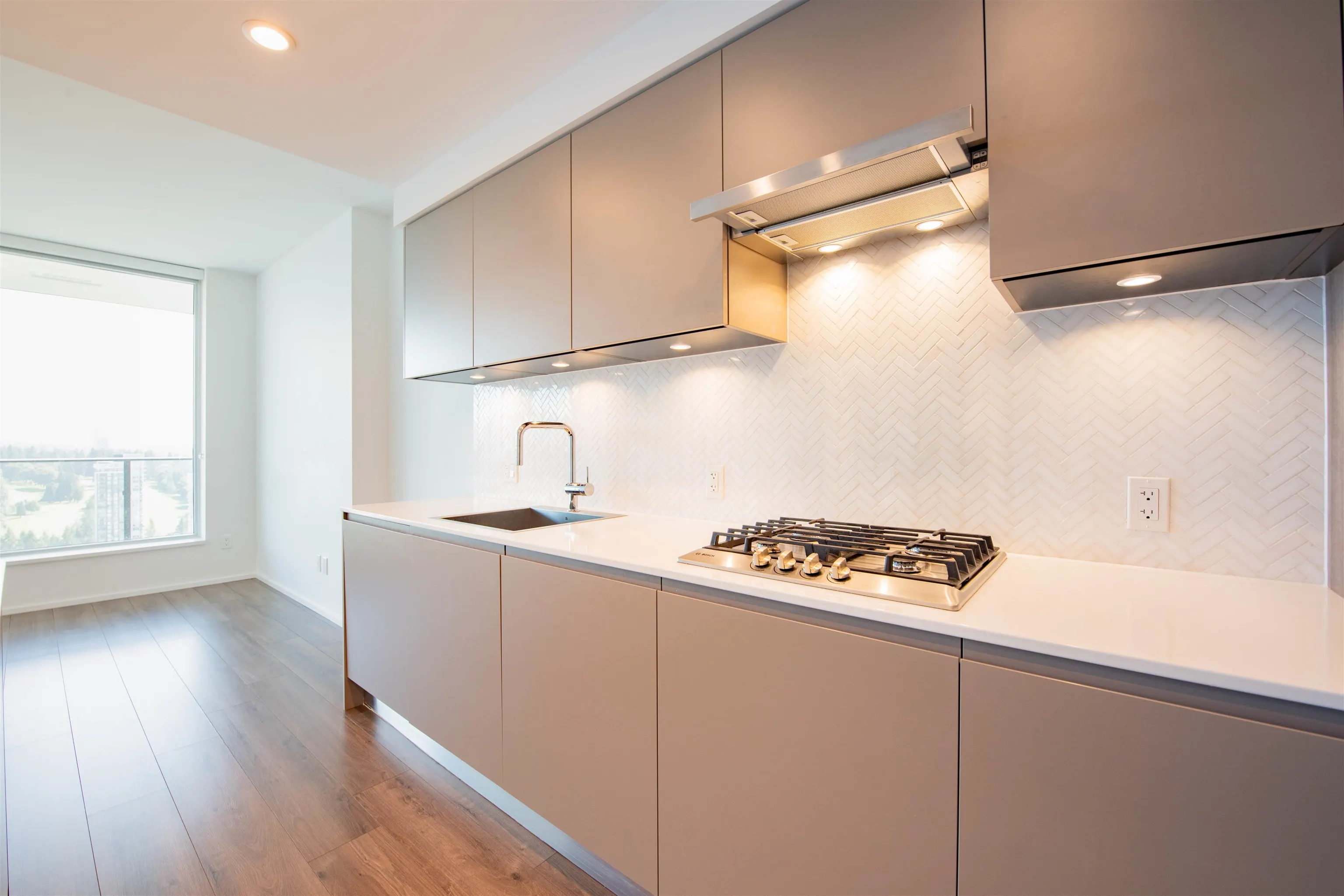 3704 3809 Evergreen Place