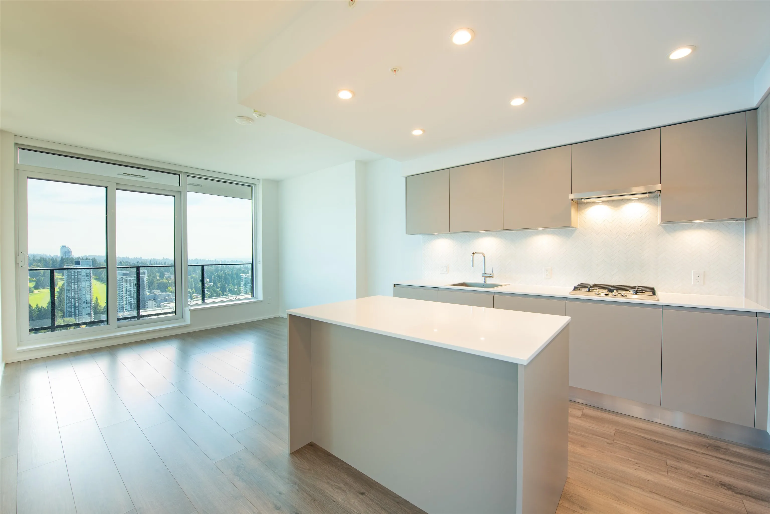 3704 3809 Evergreen Place