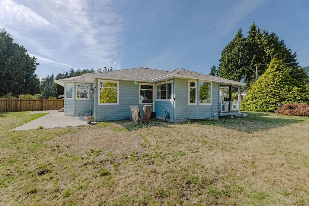 1551 Islandview Drive