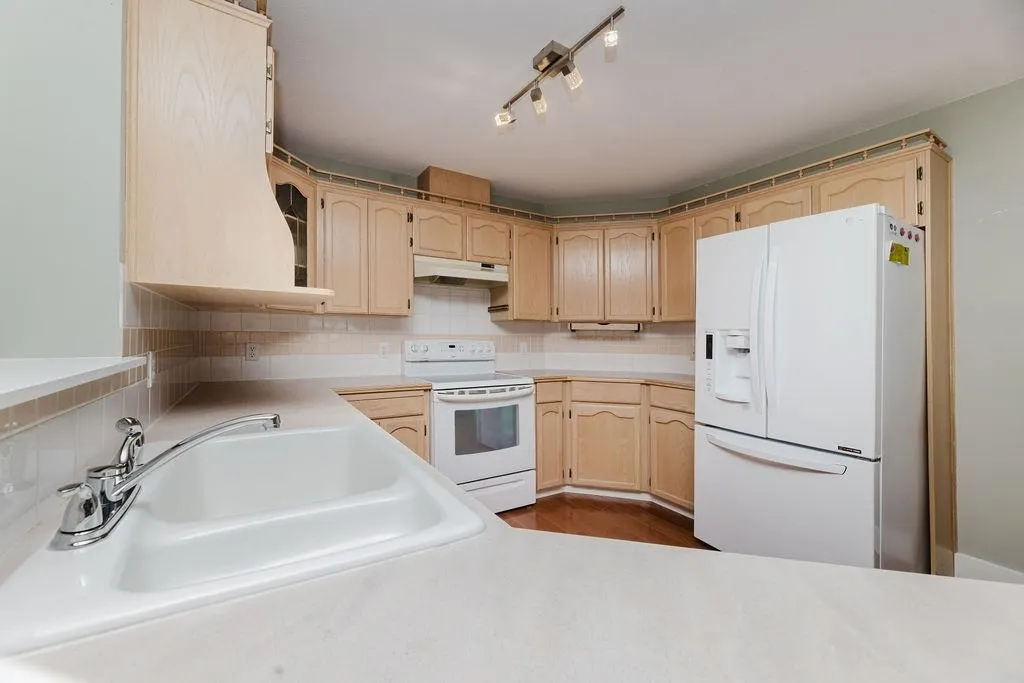 1551 Islandview Drive