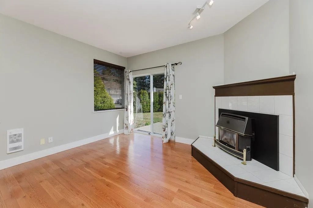 1551 Islandview Drive