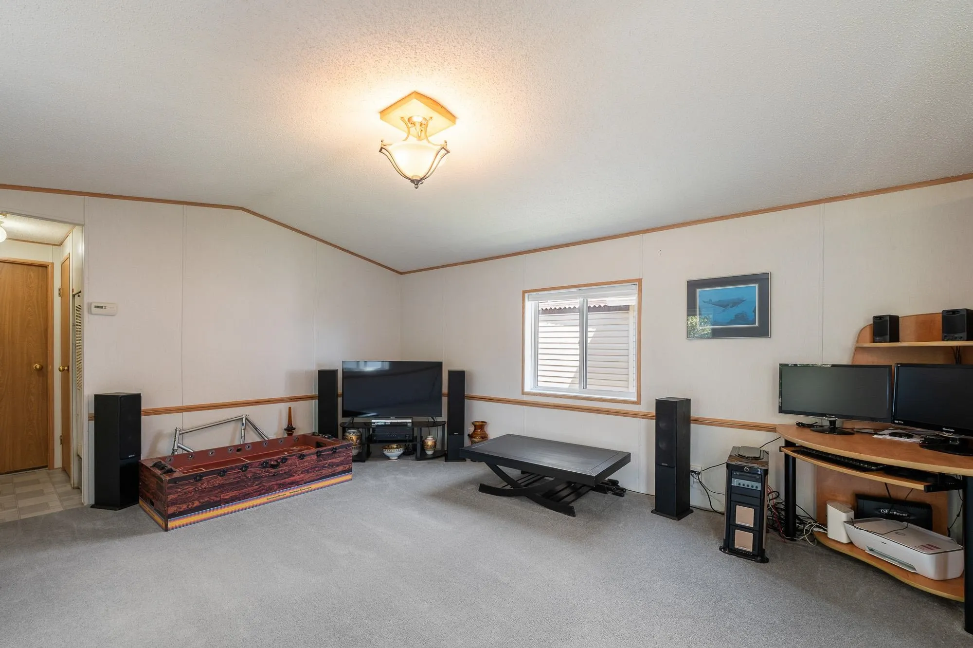 38 41168 Lougheed Highway