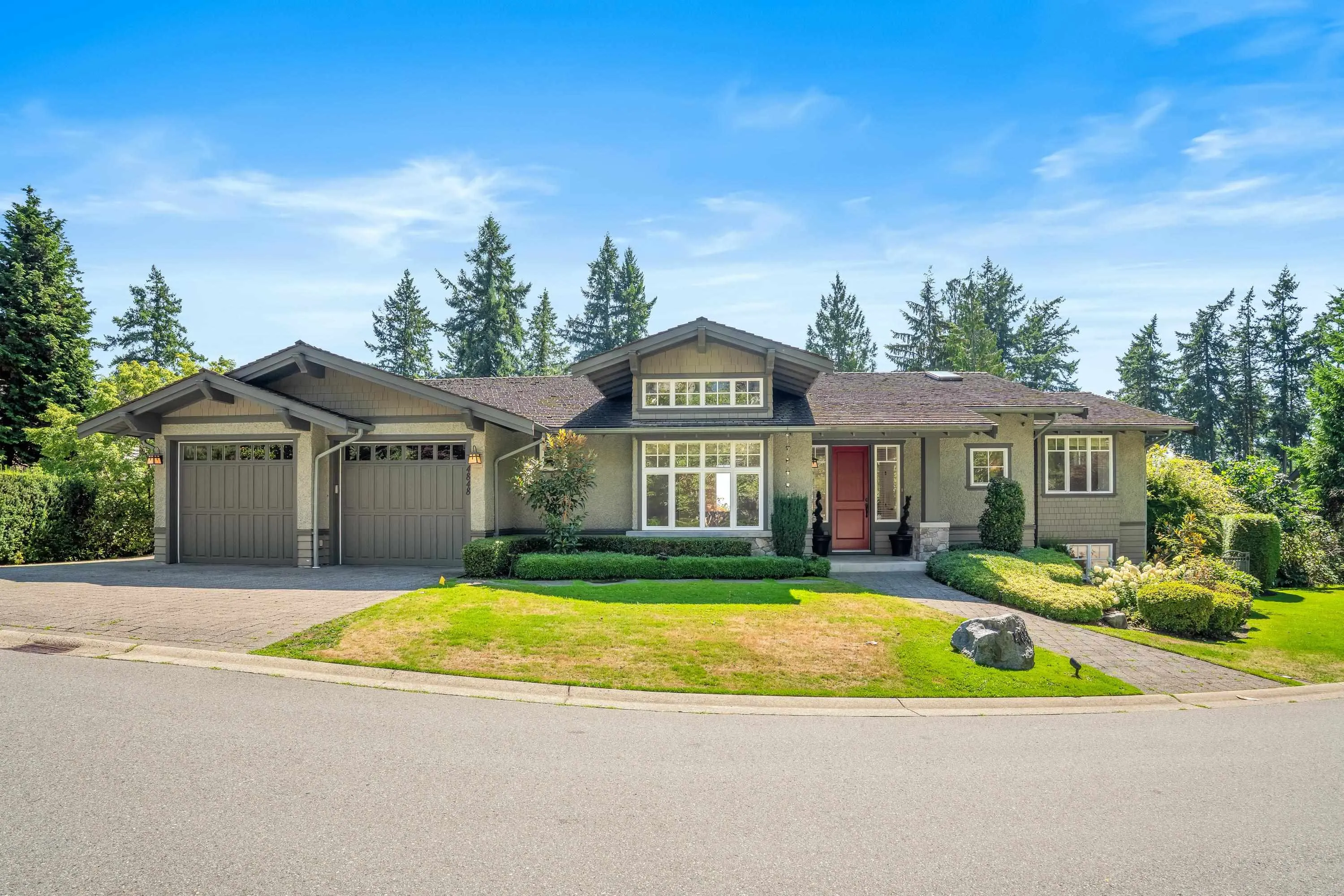 4848 Vista Place