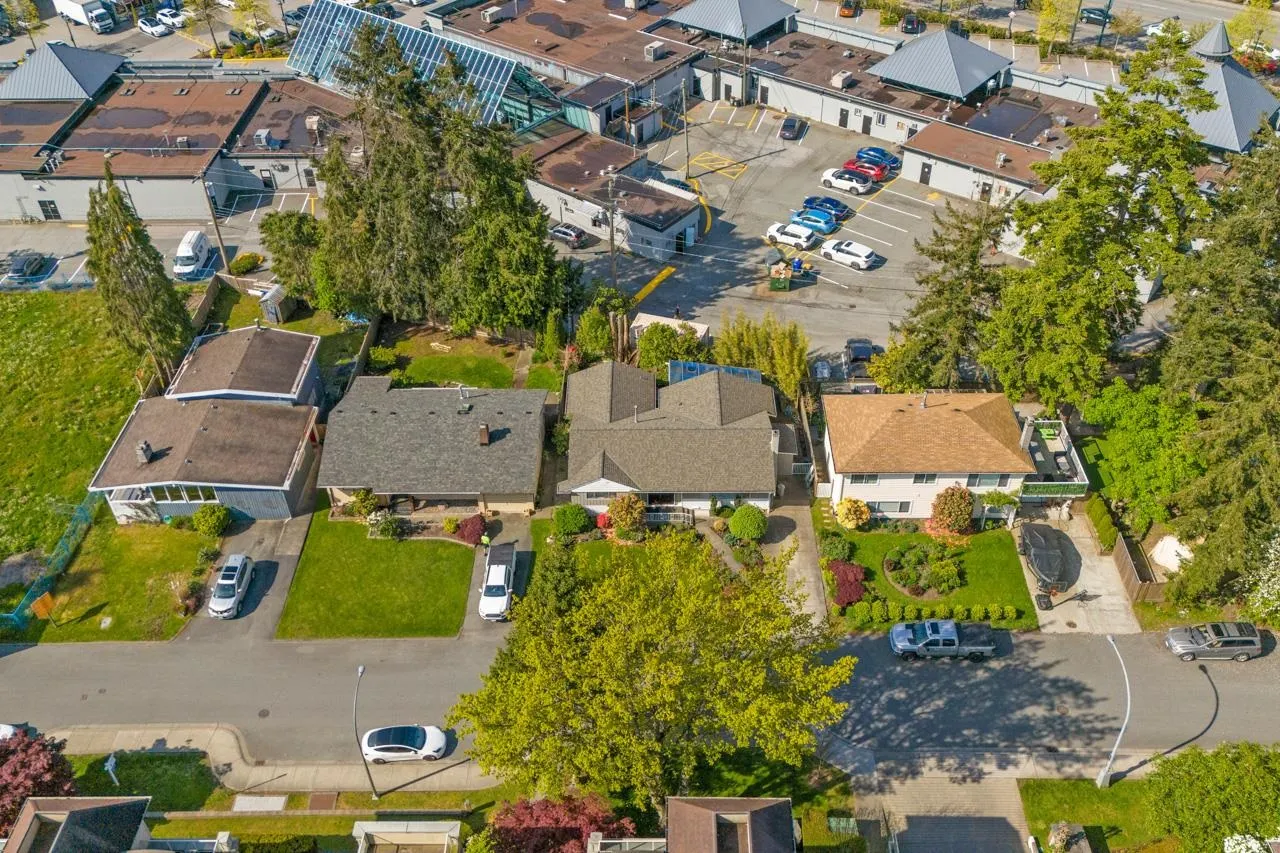 1253 Hunter Road