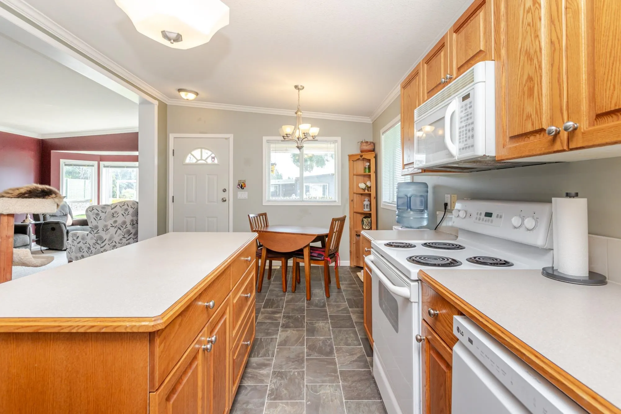 182 1840 160 Street