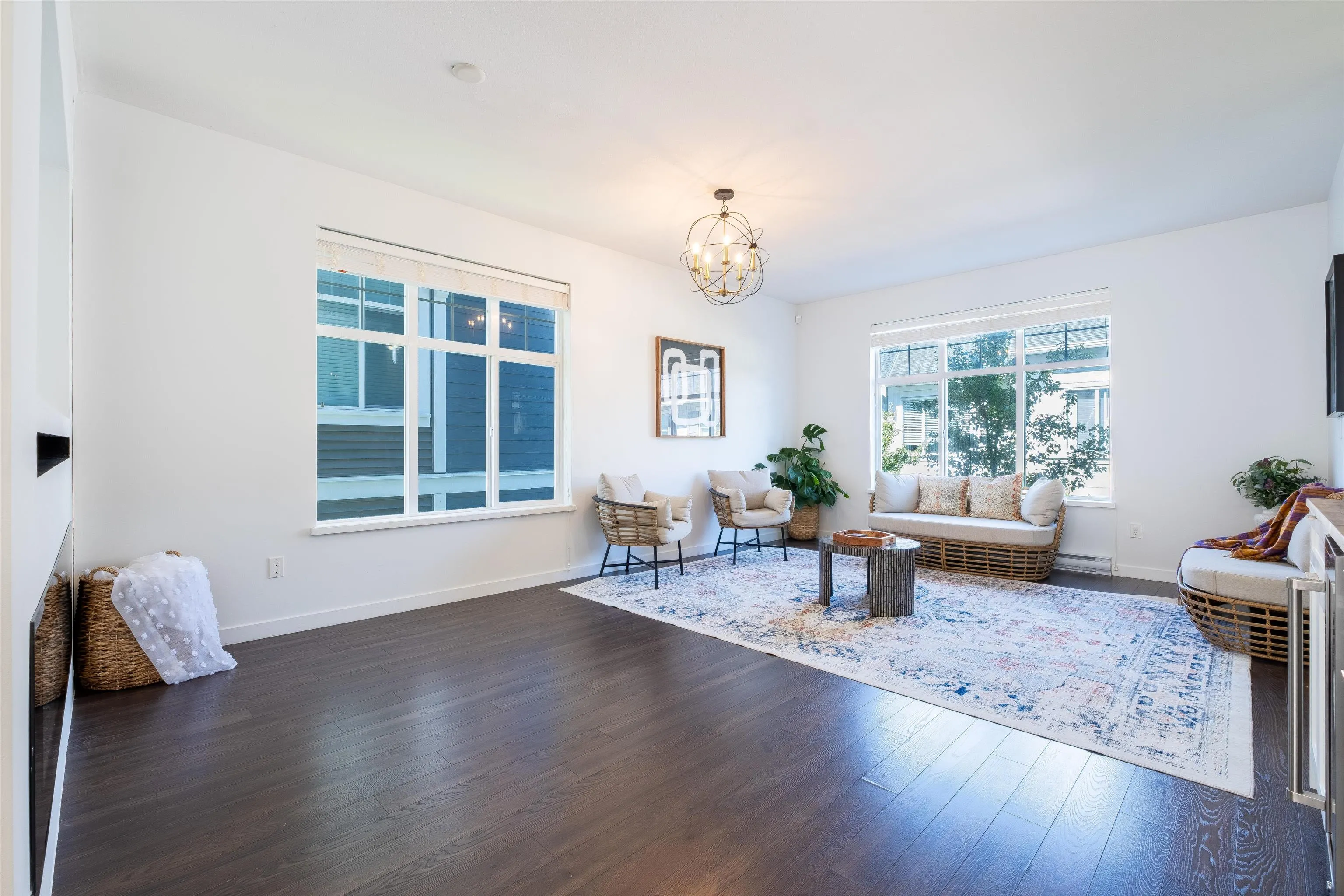 100 15268 28 Avenue