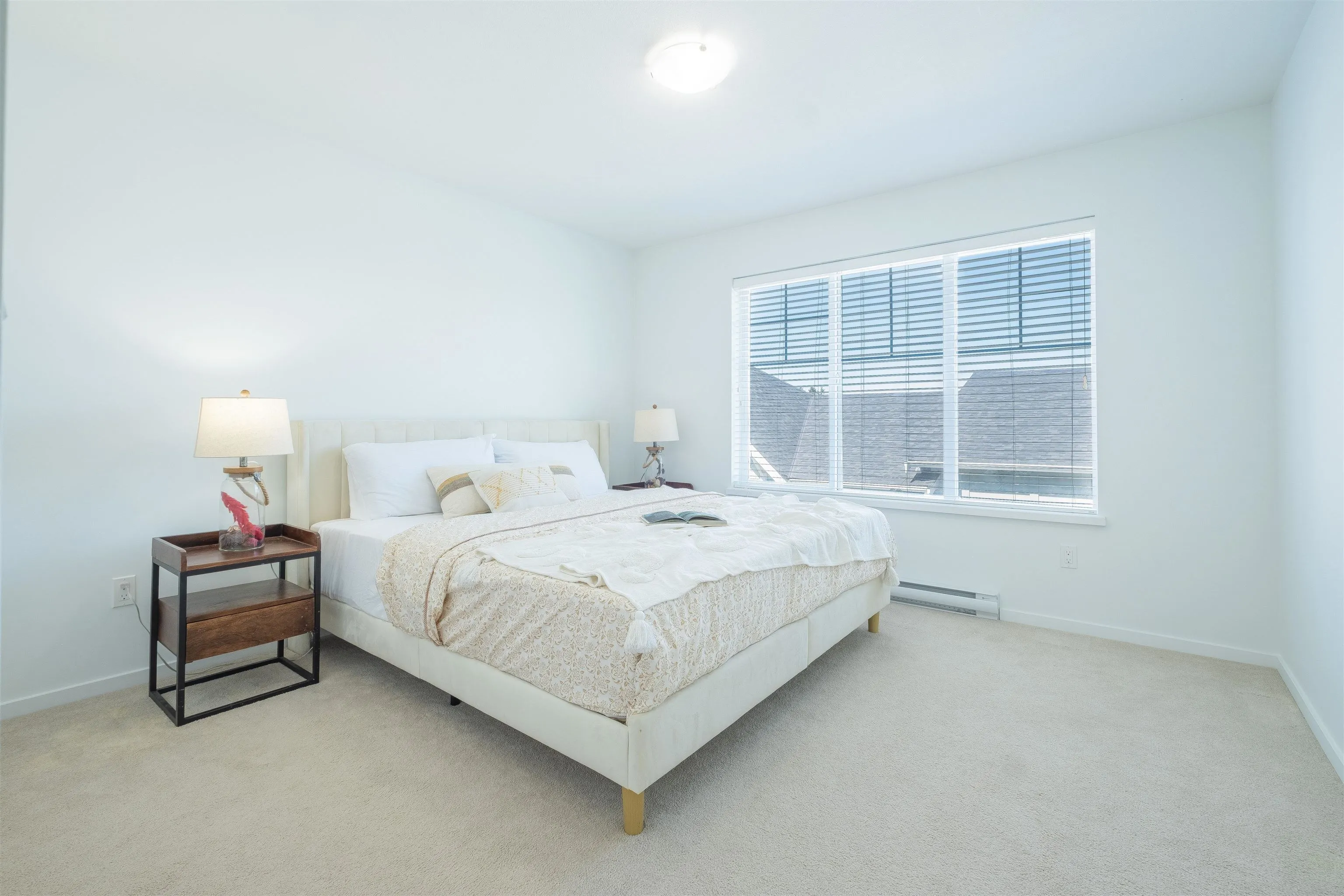 100 15268 28 Avenue