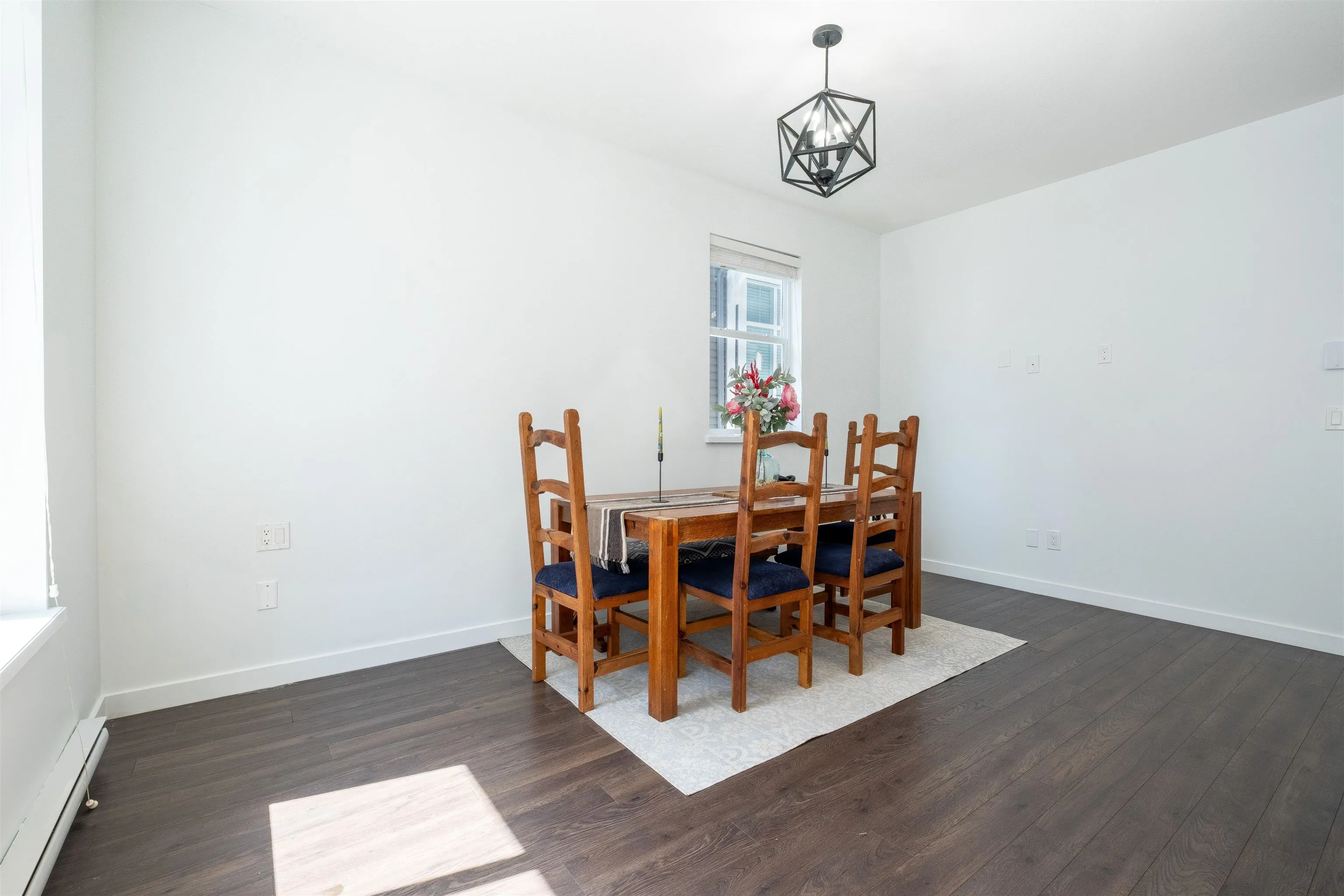 100 15268 28 Avenue