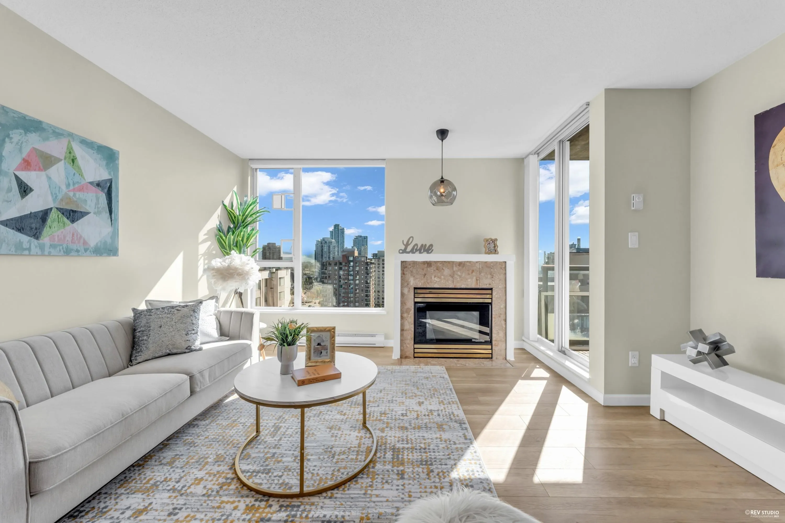 1608 7077 Beresford Street