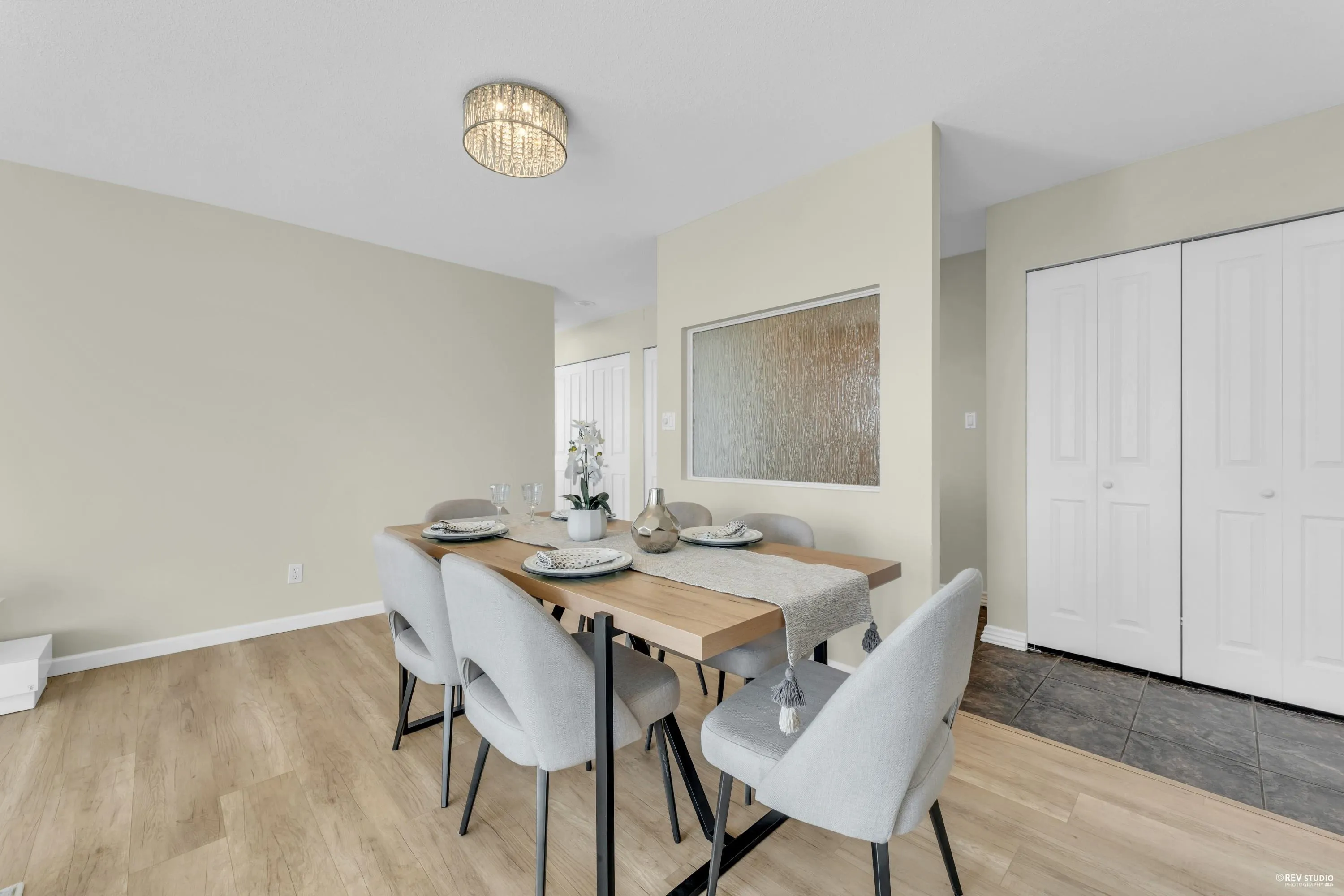 1608 7077 Beresford Street