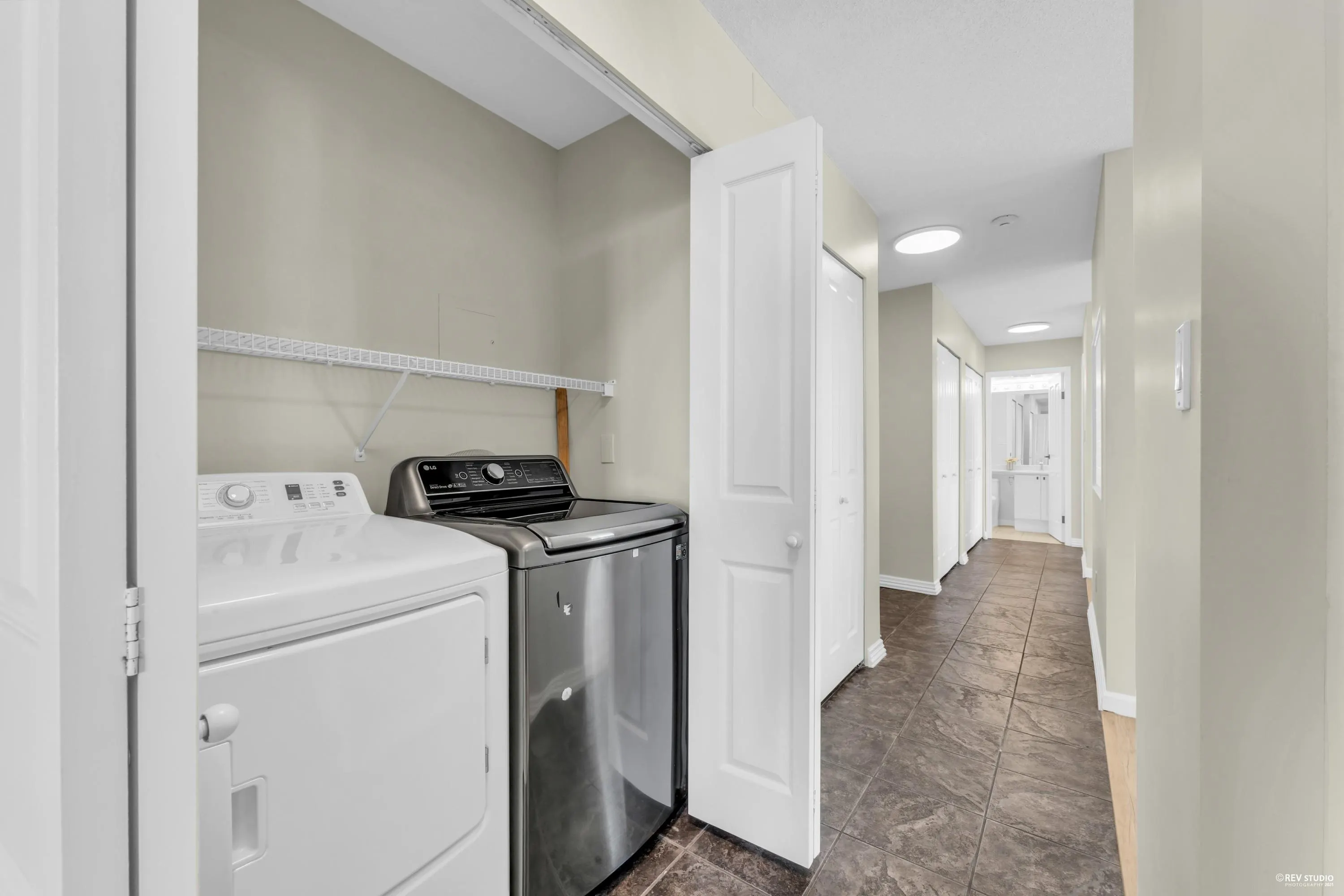 1608 7077 Beresford Street