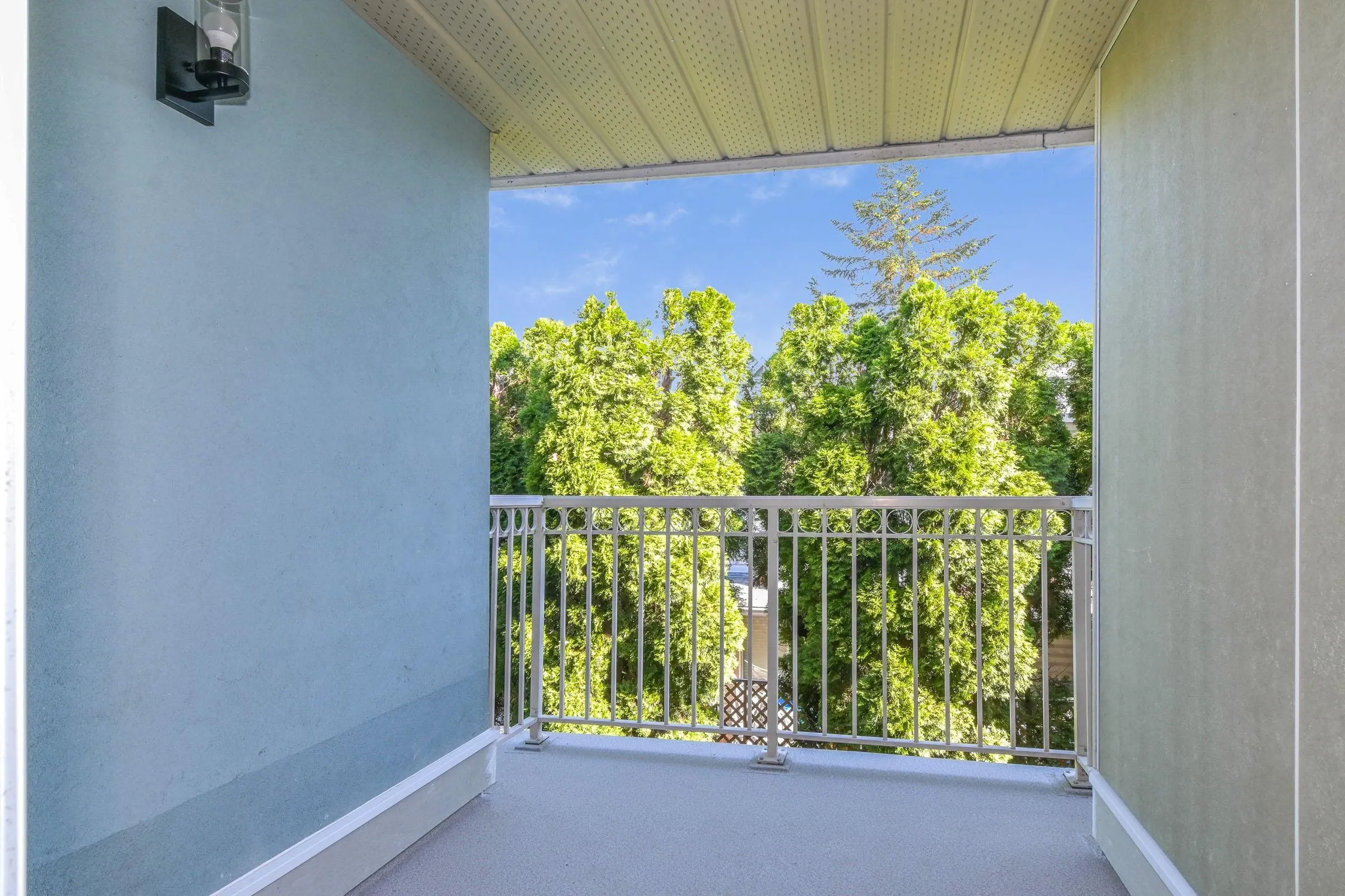 205 5909 177b Street