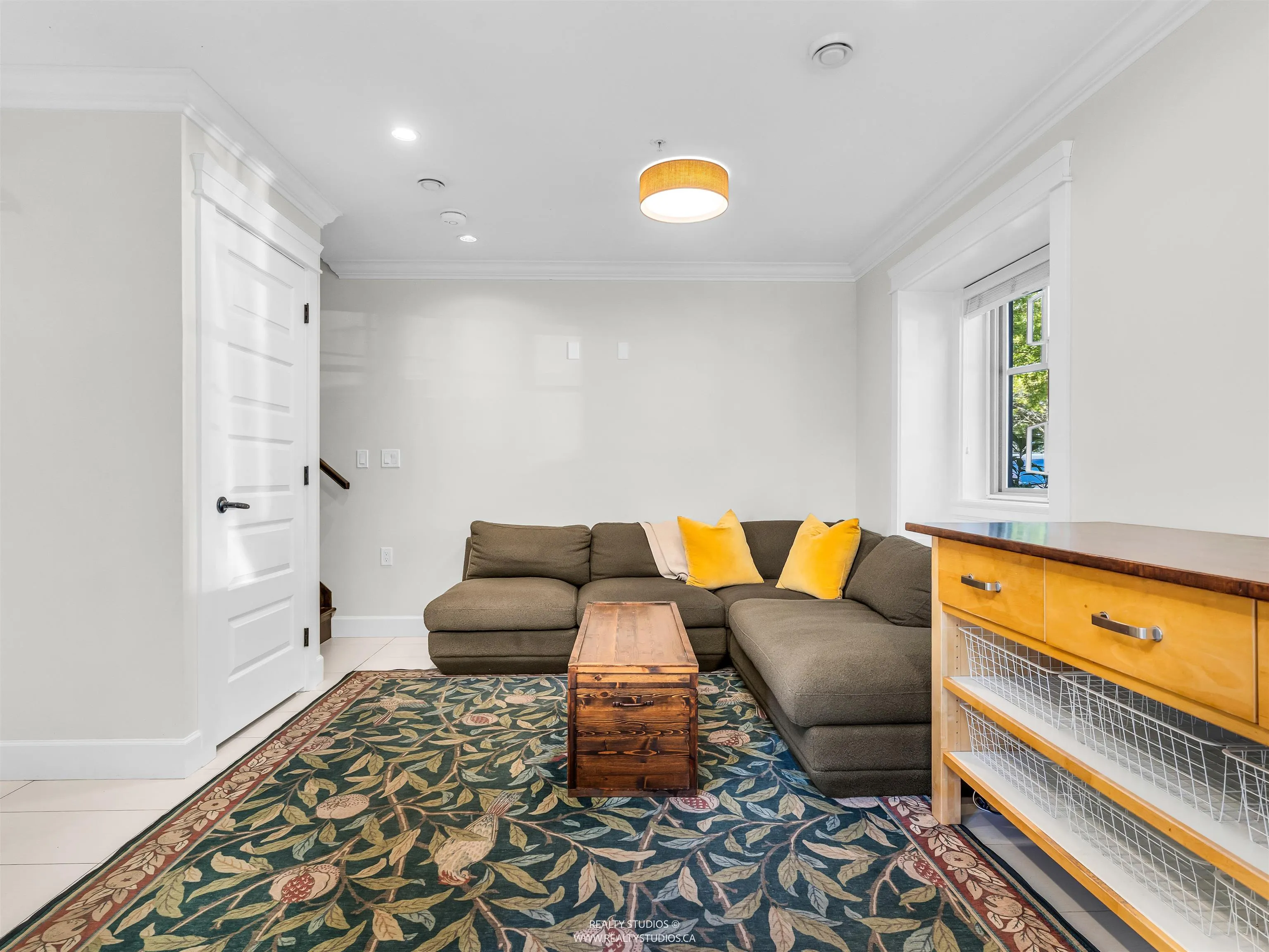 3103 St. George Street