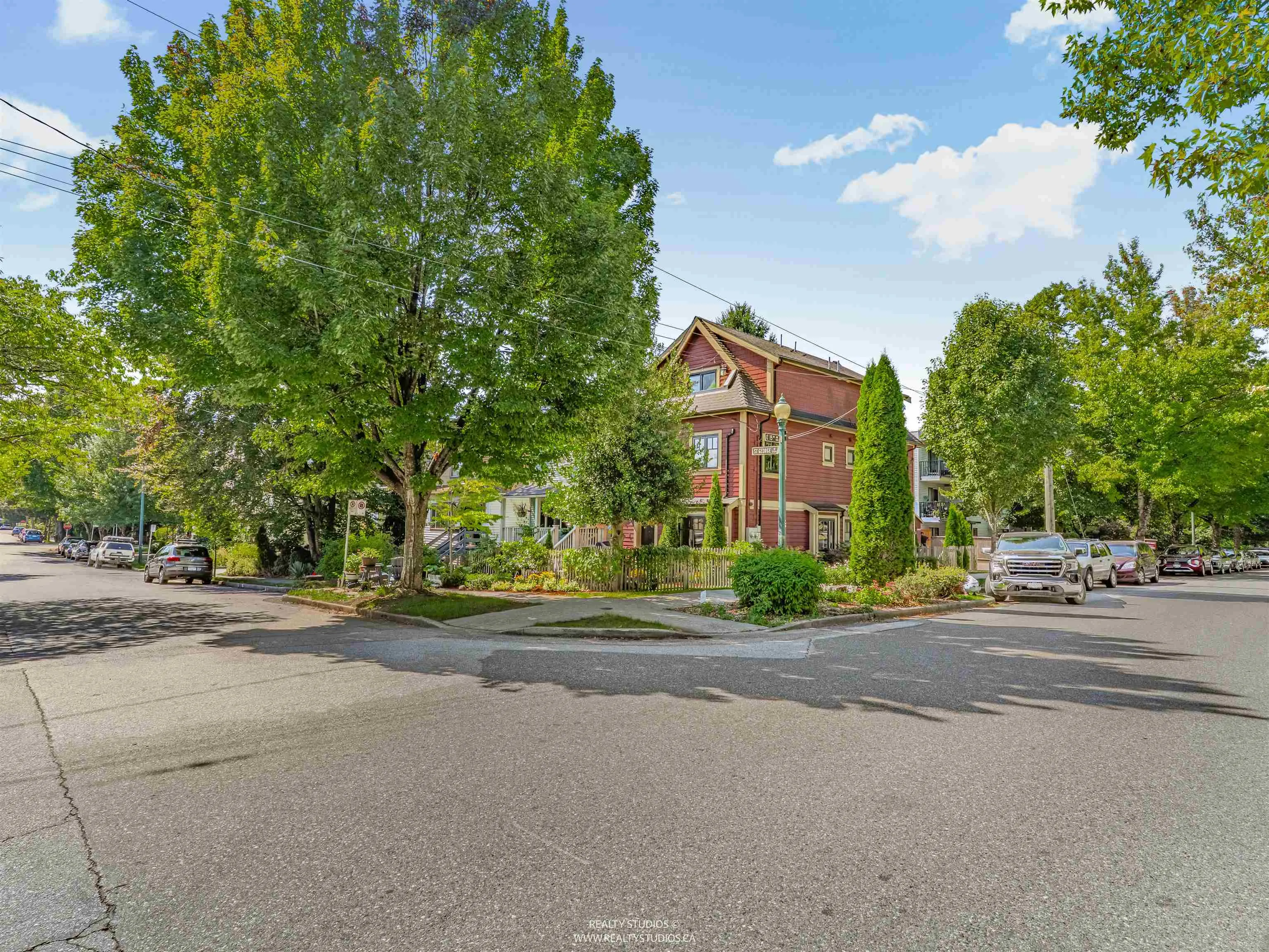 3103 St. George Street