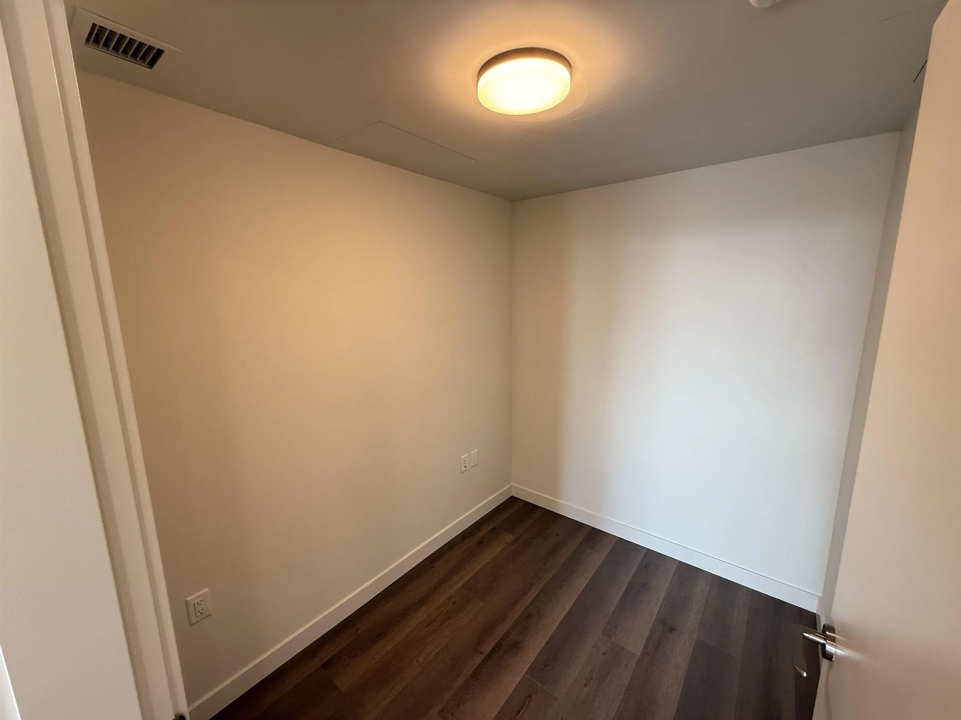 3309 5987 Wilson Avenue