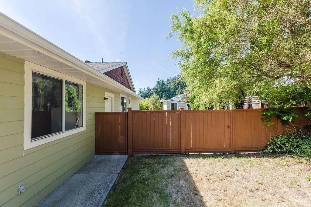 1497 Islandview Drive