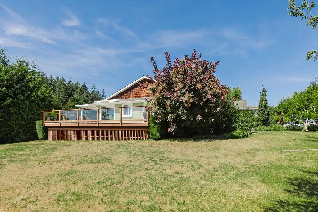 1497 Islandview Drive