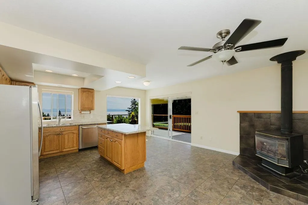 1497 Islandview Drive