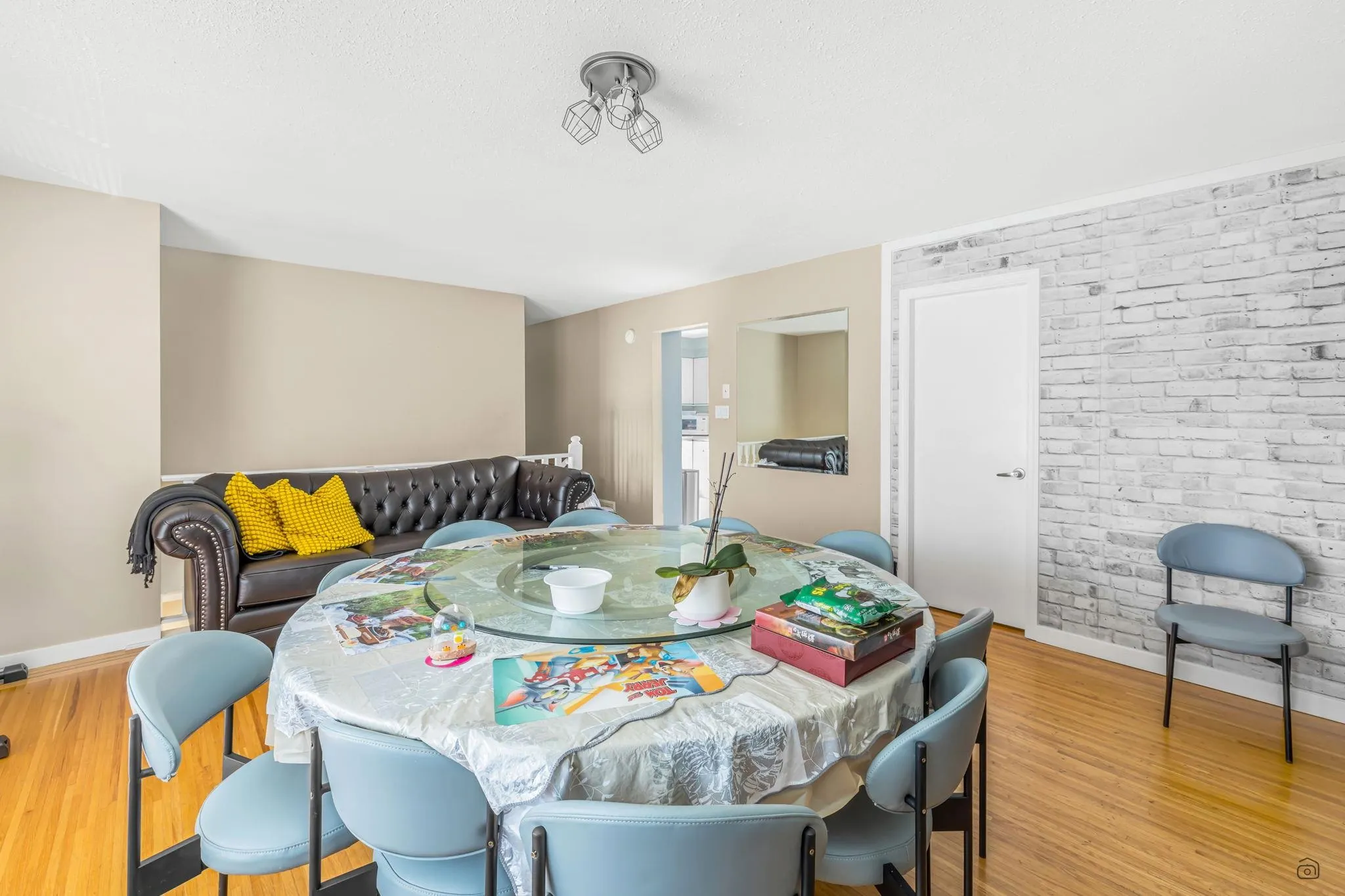 10580 Seaham Crescent