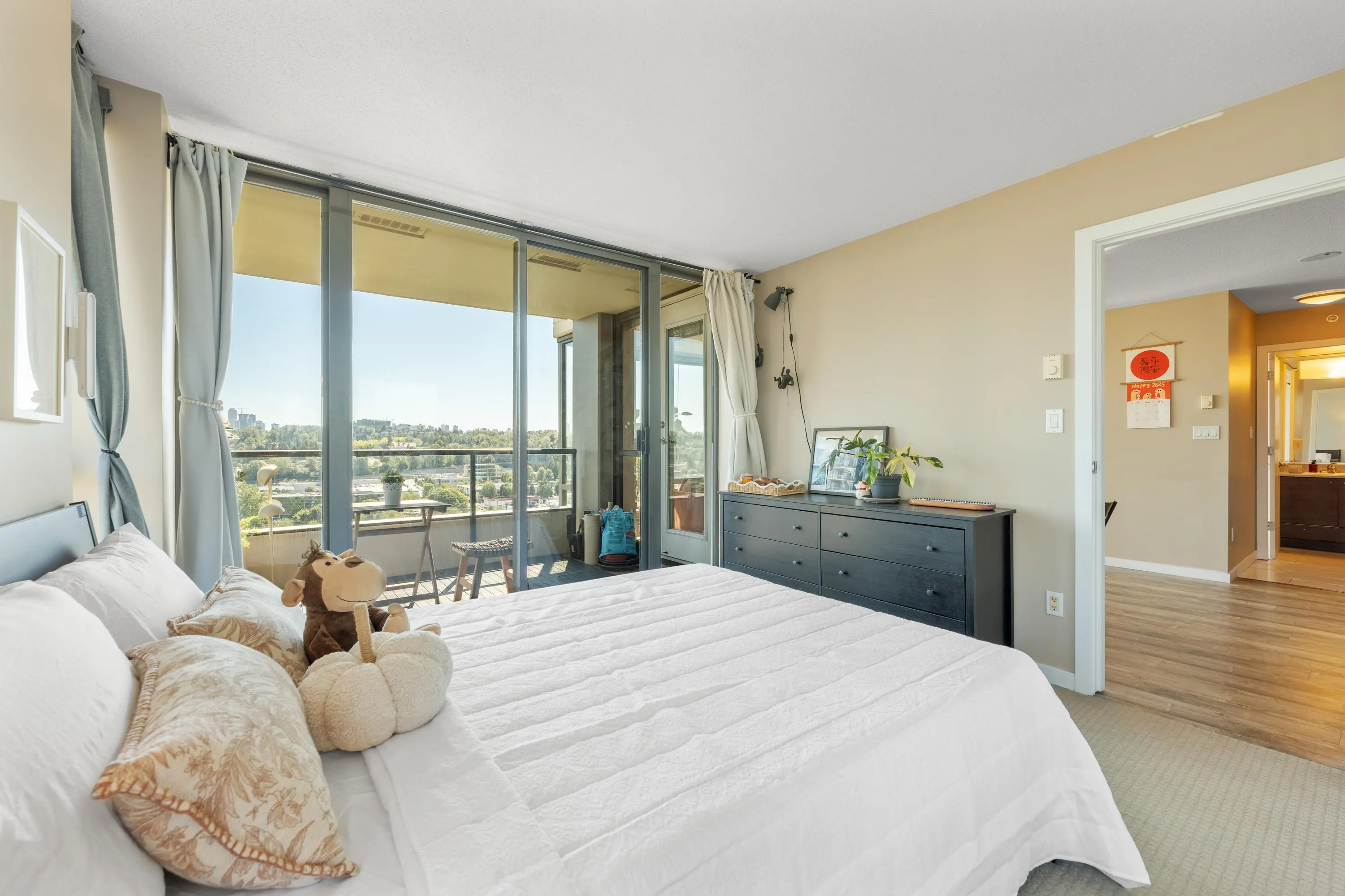 1806 4178 Dawson Street