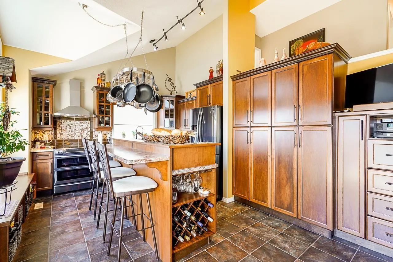 25 8590 Sunrise Drive